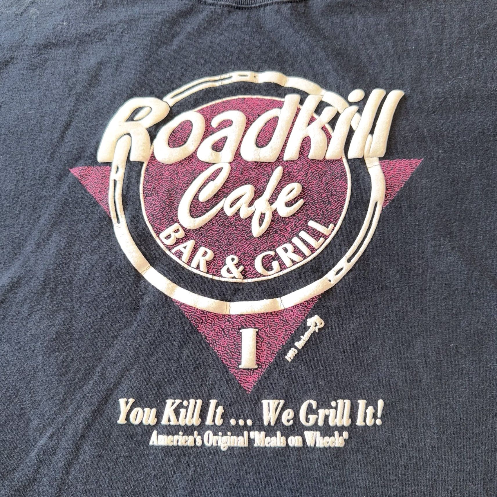 Anvil VINTAGE 90s Roadkill Cafe Bar Grill Menu Mens T Shirt Black XL You Kill We Grill Size US XL / EU 56 / 4 - 2 Thumbnail