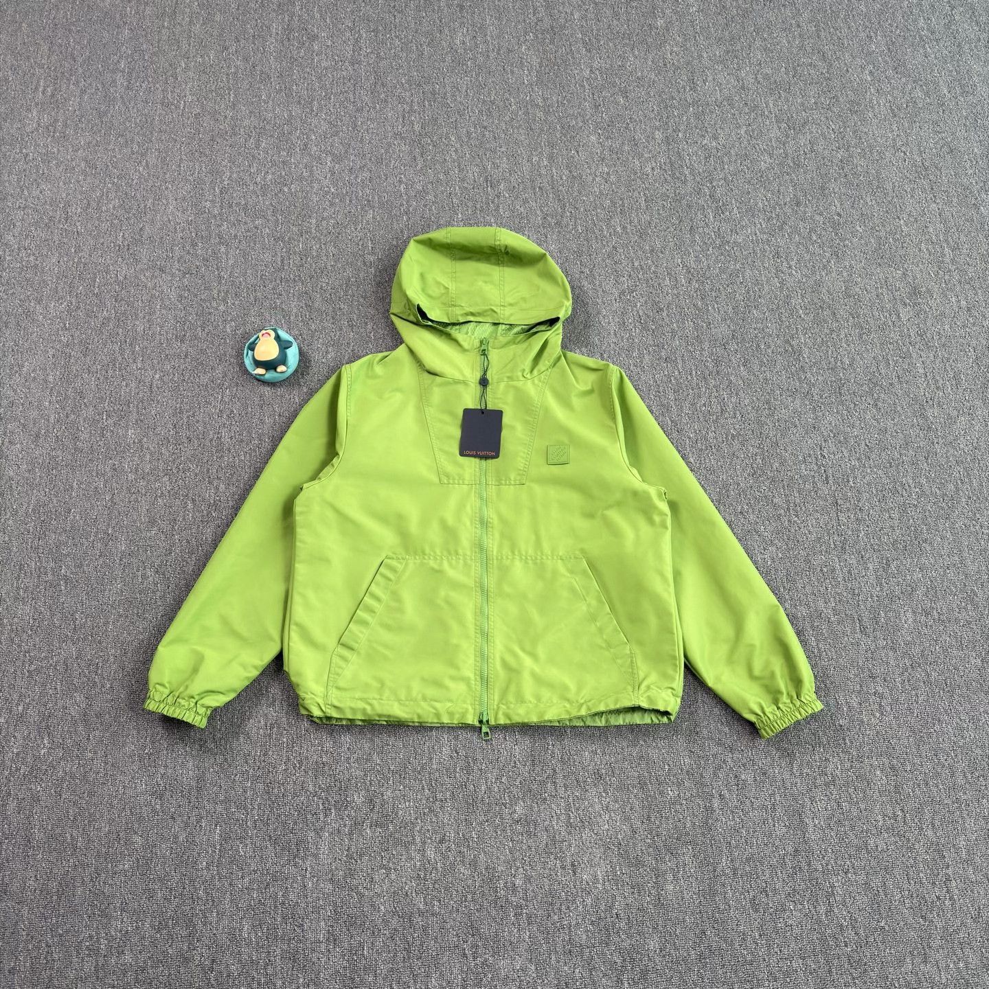 Louis Vuitton LV Pharrell Damier Reversible Green Jacket Size US M / EU 48-50 / 2 - 1 Thumbnail