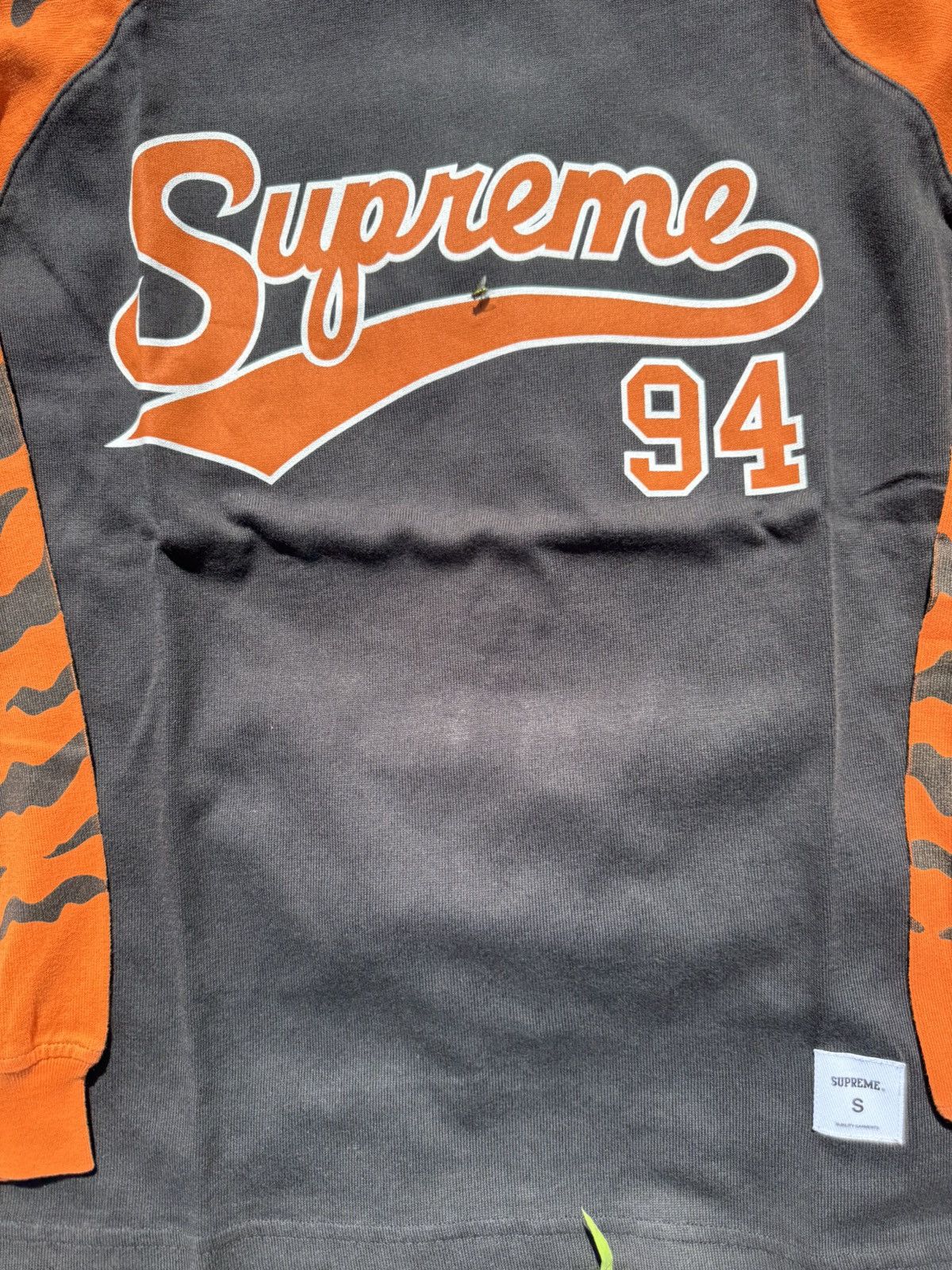 Supreme Supreme Tiger Raglan L/S Top Size US M / EU 48-50 / 2 - 2 Thumbnail