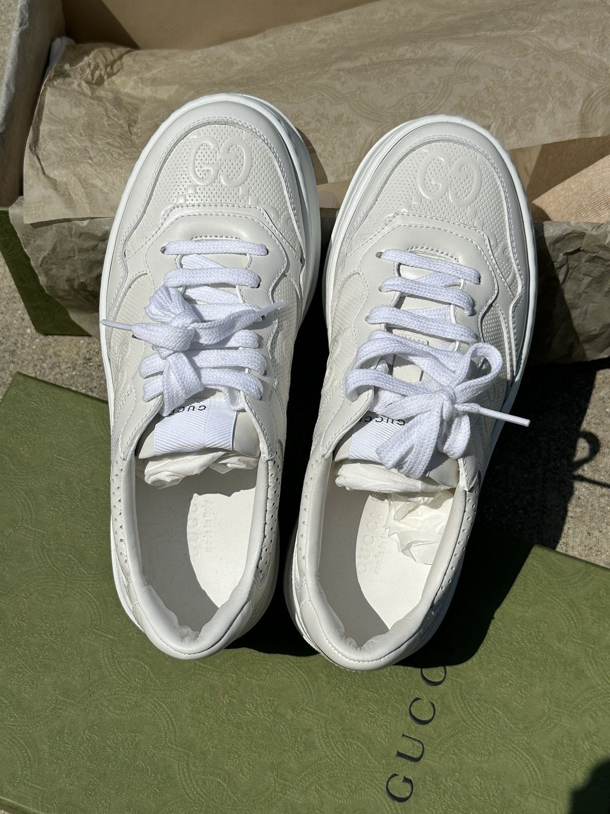 Gucci Gucci GG Embossed Leather Sneakers Size US 7.5 / IT 37.5 - 3 Thumbnail