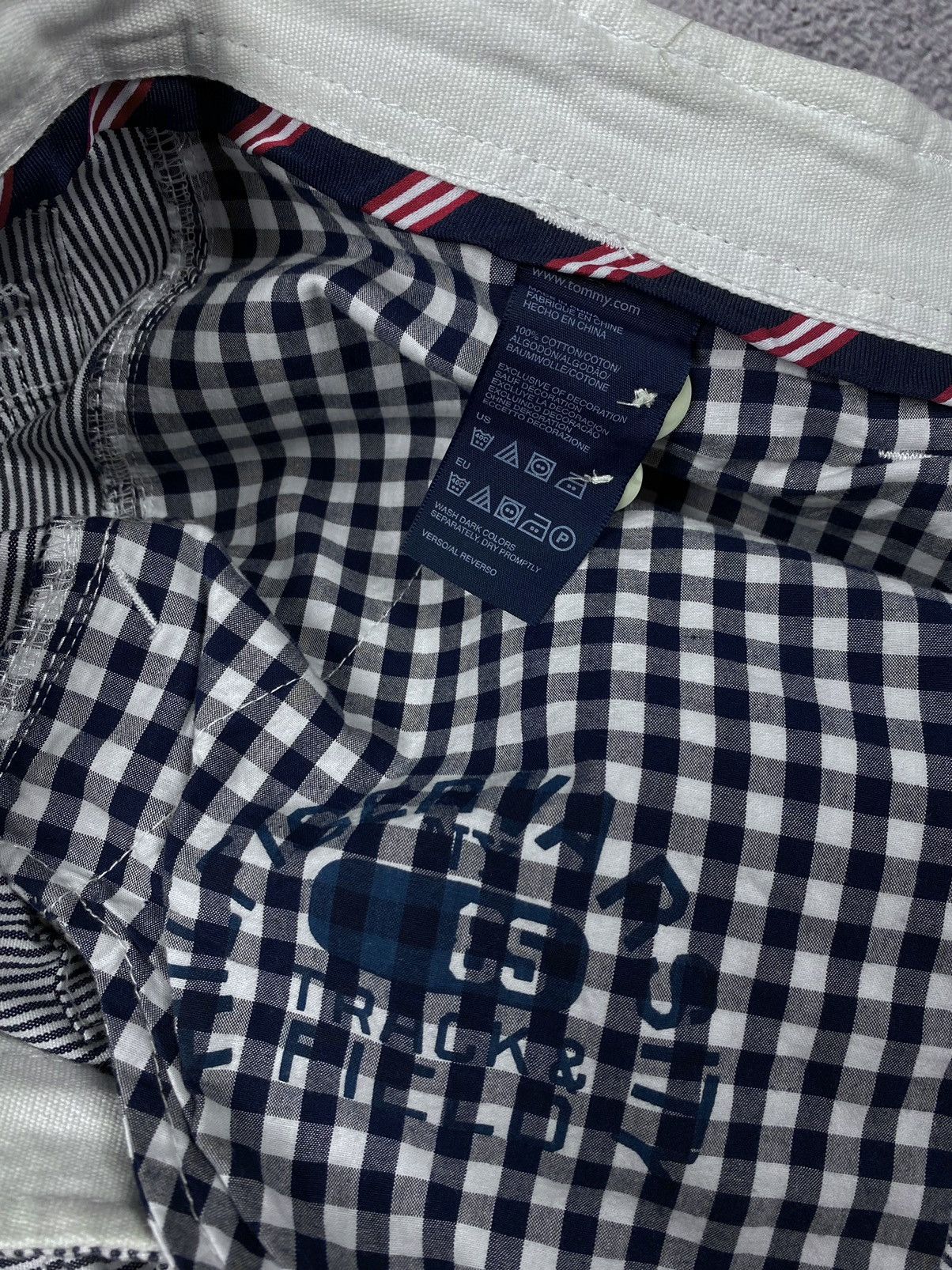 Tommy Hilfiger × Vintage Tommy Hilfiger Cargo Striped Shorts Size US 32 / EU 48 - 12 Thumbnail