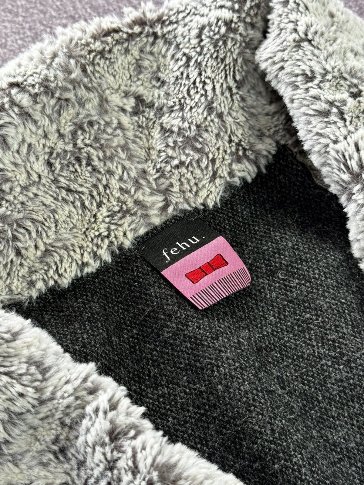 Japanese Brand Avant Garde Y2K Vintage Fuzzy Glam Vest Size M / US 6-8 / IT 42-44 - 10 Thumbnail
