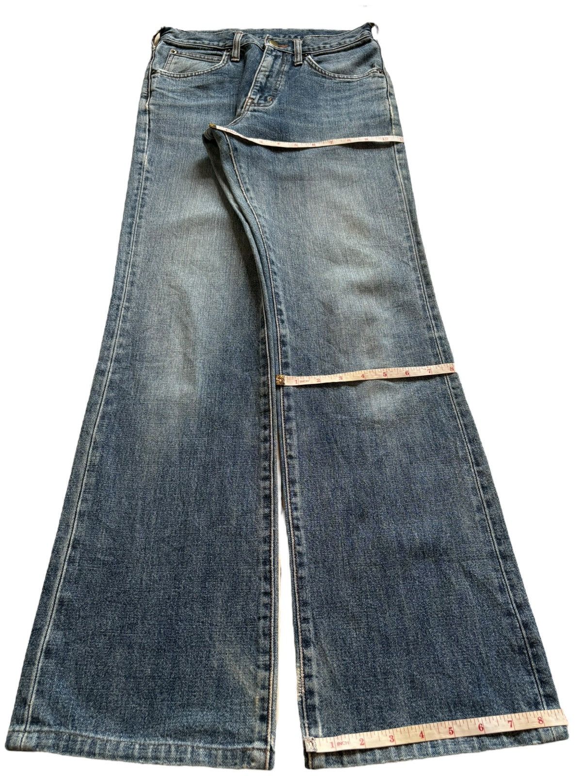 Wrangler Vintage Wrangler Mud Wash Distressed Bootcut Flare Jeans Size US 27 - 14 Thumbnail