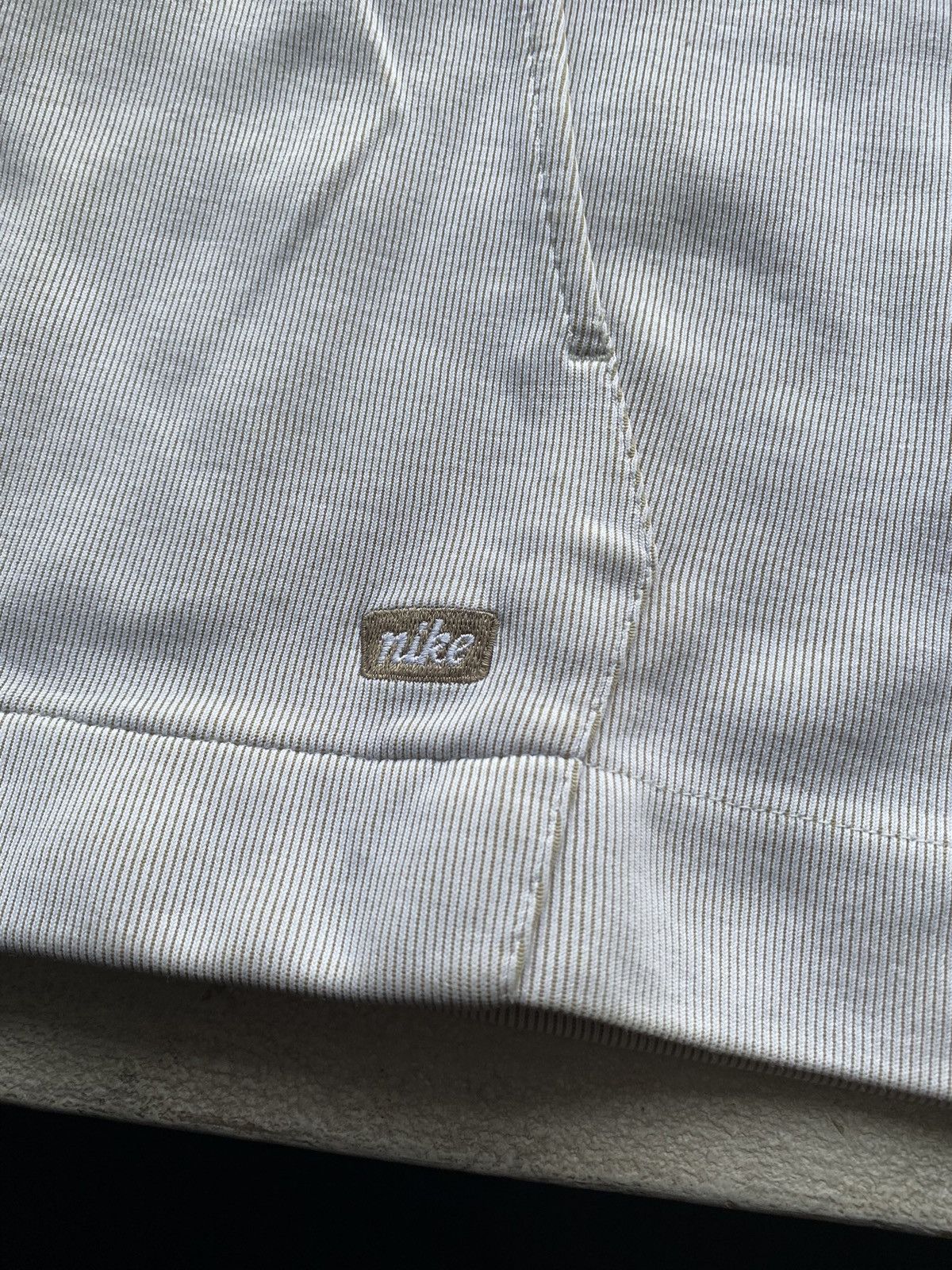 Nike × Vintage 🔥Nike Vntg 1/2 Zip Up Hoodie Rare y2k Size L / US 10 / IT 46 - 5 Thumbnail