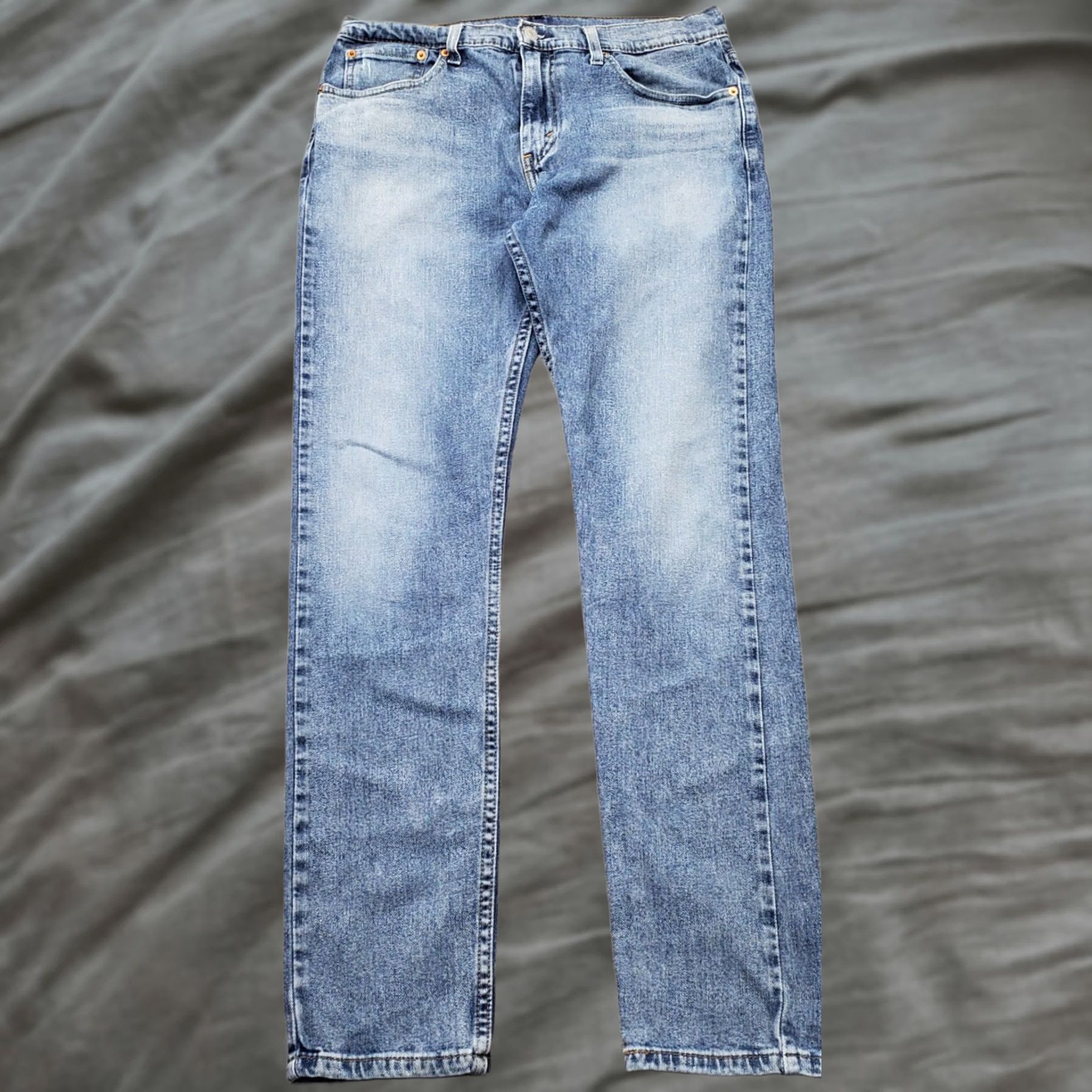 Levi's Levi's Mens Jeans 512 Blue Denim Straight Fit 32 x 32 5-Pocket Slim Regular Waist 16" Inseam 30" Vintage: No Size US 32 / EU 48 - 1 Thumbnail