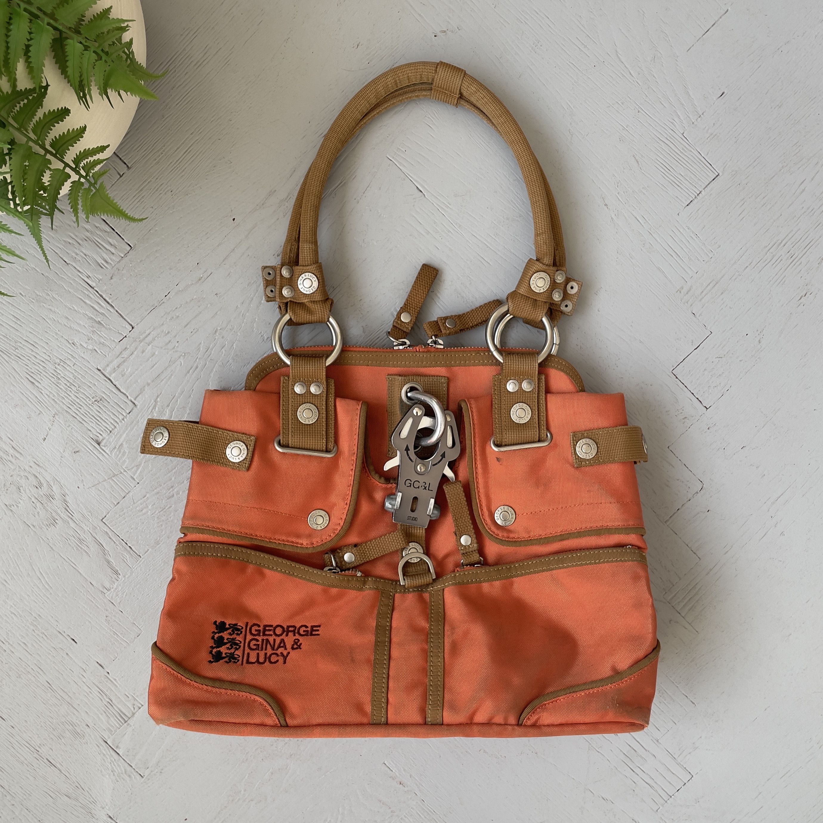 Japanese Brand × Vintage Vintage GG&L Butterfly Charme Bag Size ONE SIZE - 1 Thumbnail