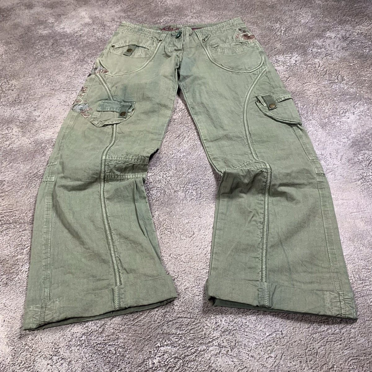 Vintage Vintage 90s Japanese Baggy Cargo Pants Flared Parachute 30 Size 30" / US 8 / IT 44 - 1 Thumbnail