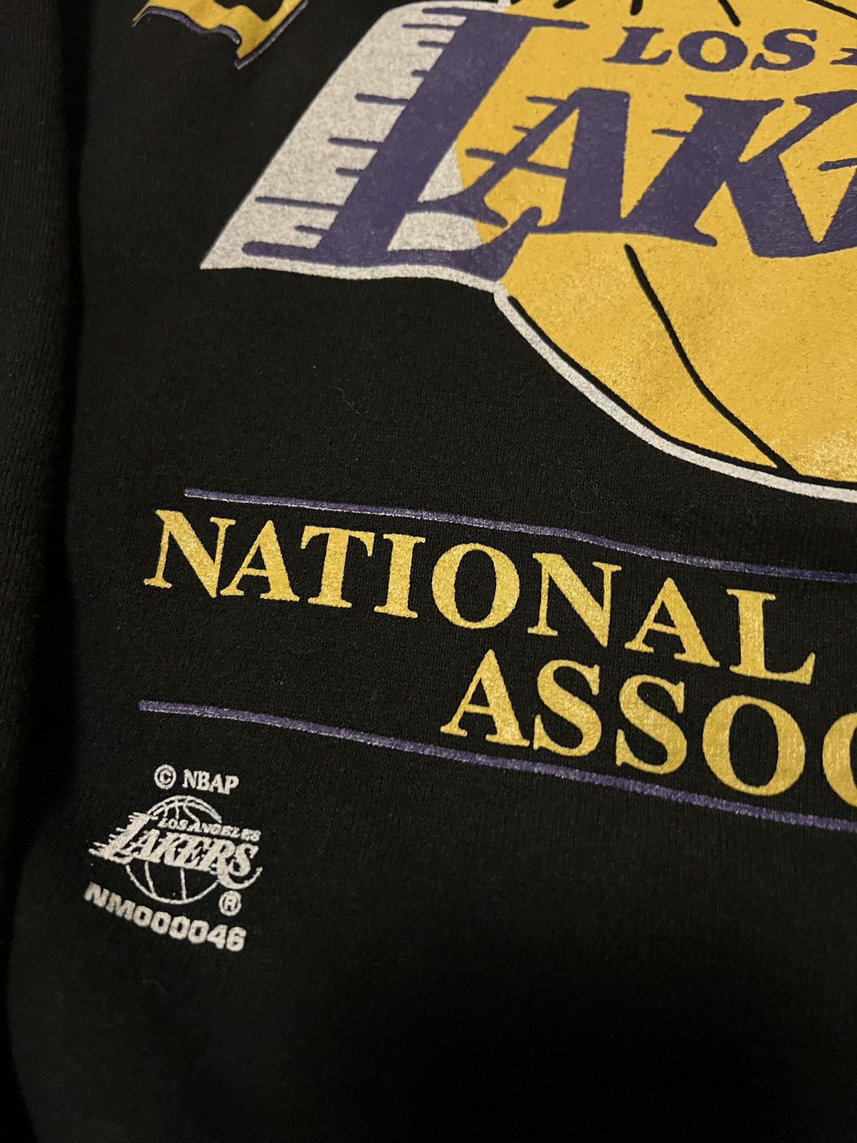 NBA × Vintage Vintage Los Angeles Lakers Nutmeg Crewneck Sweater Size US L / EU 52-54 / 3 - 3 Thumbnail