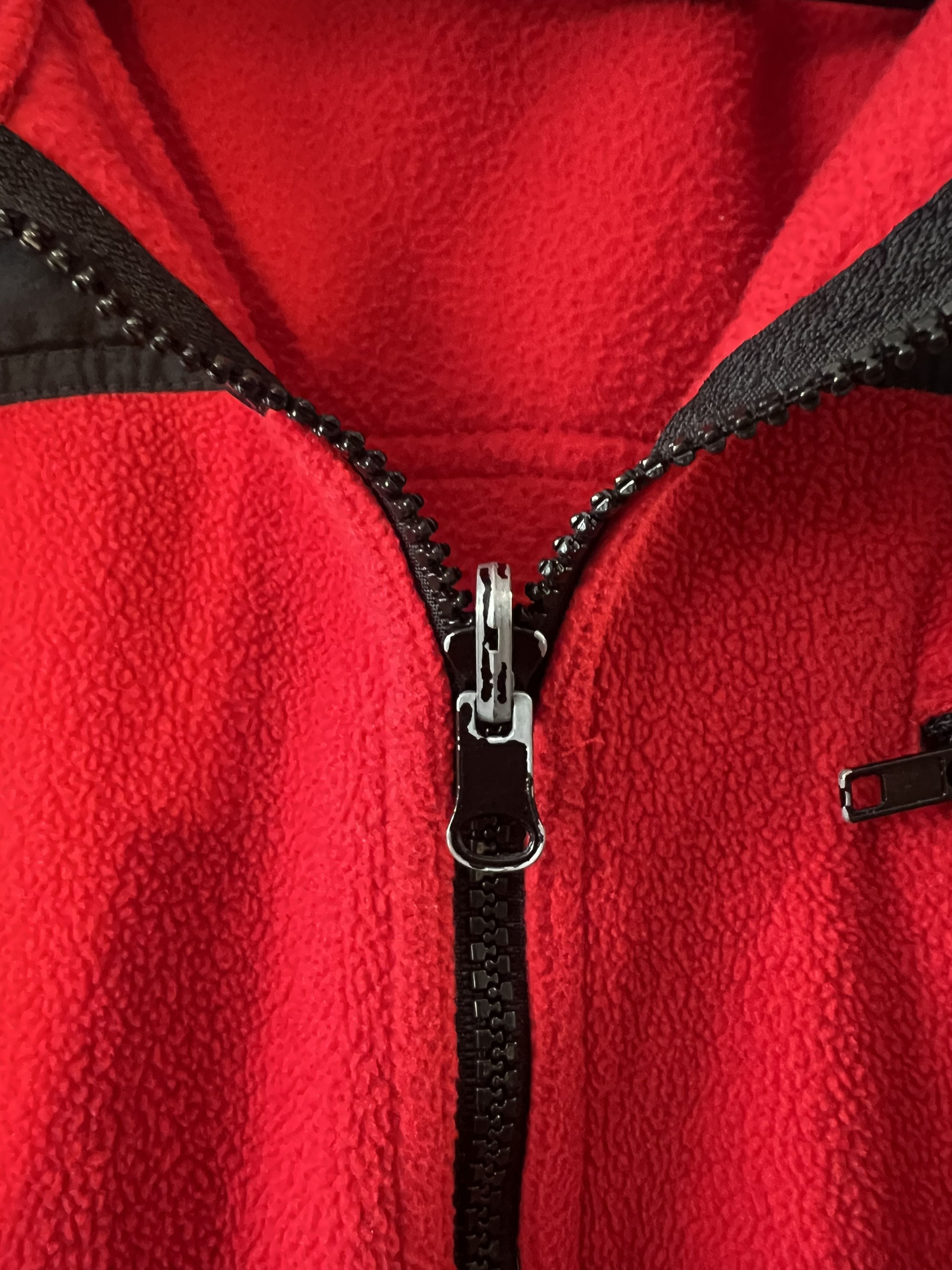 Marlboro Marlboro Red and Black Fleece Jacket Size US L / EU 52-54 / 3 - 4 Thumbnail