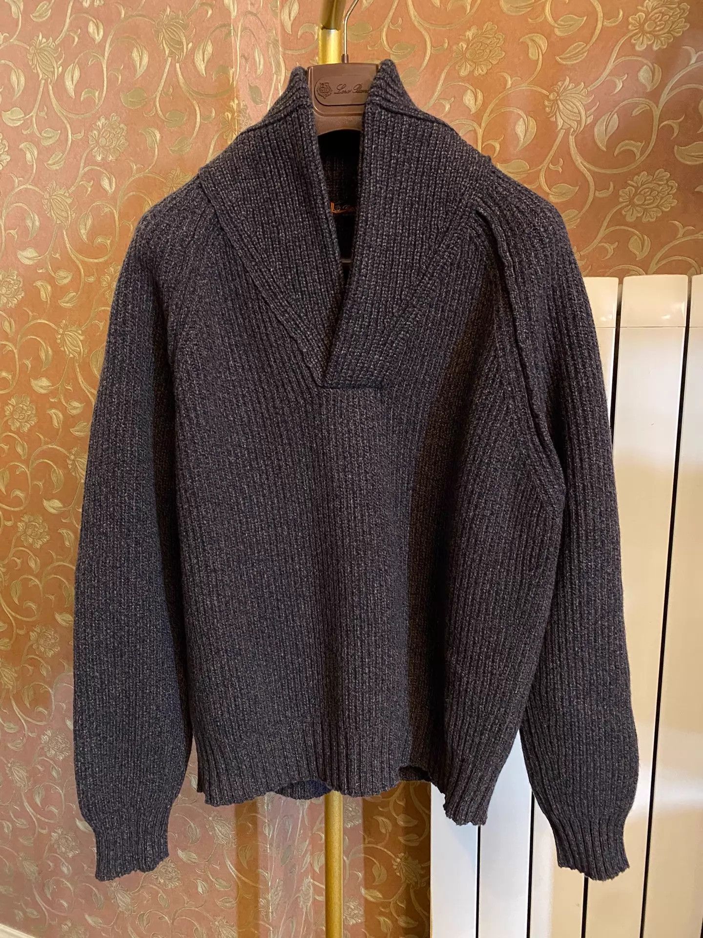 Loro Piana Loro Piana 100% Cashmere Heavy Knit Sweater IT 48 Size US M / EU 48-50 / 2 - 1 Thumbnail