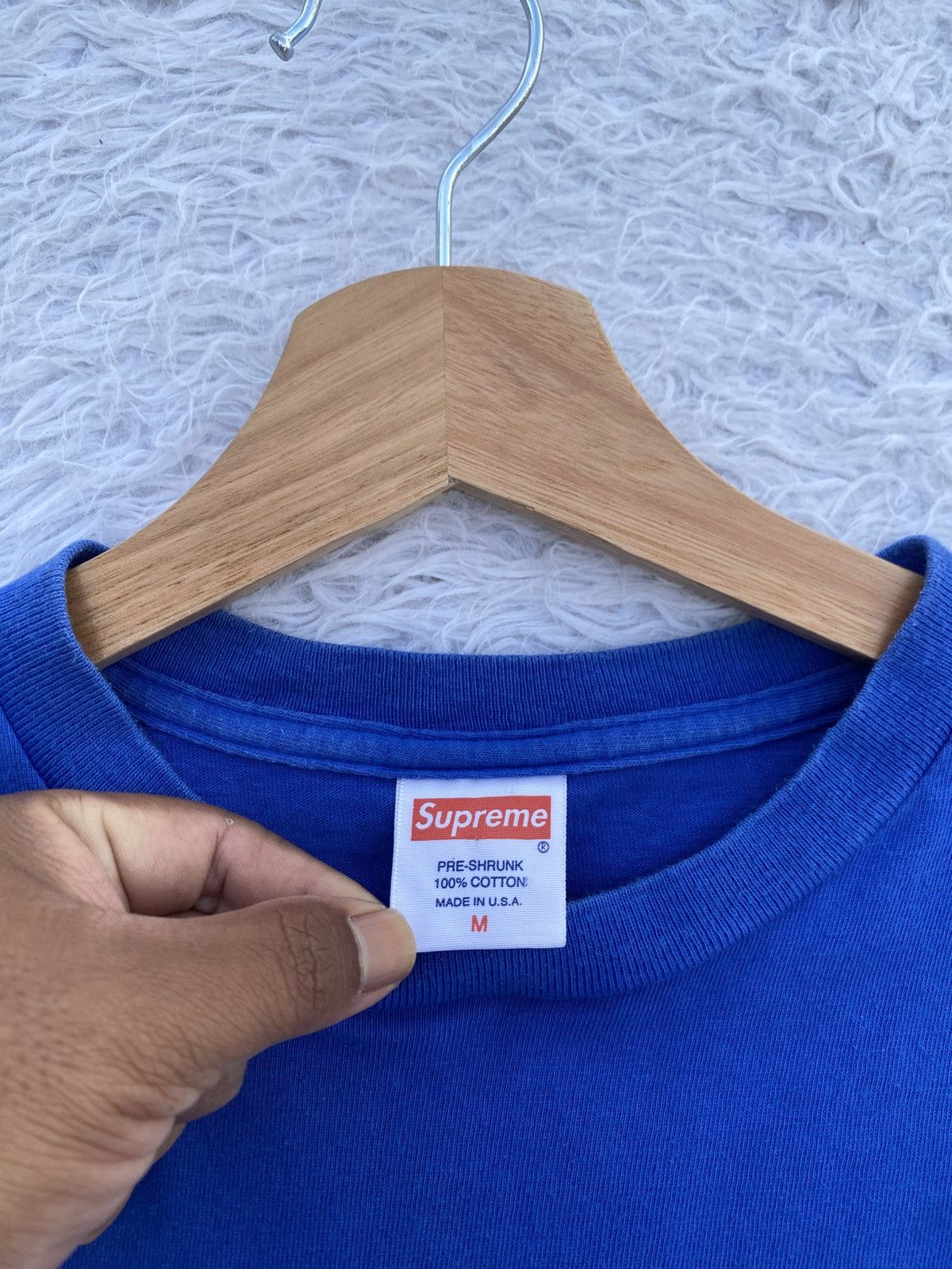 Supreme Rare 2011 Supreme Optical illusion Boxlogo Tshirt Size US M / EU 48-50 / 2 - 8 Thumbnail