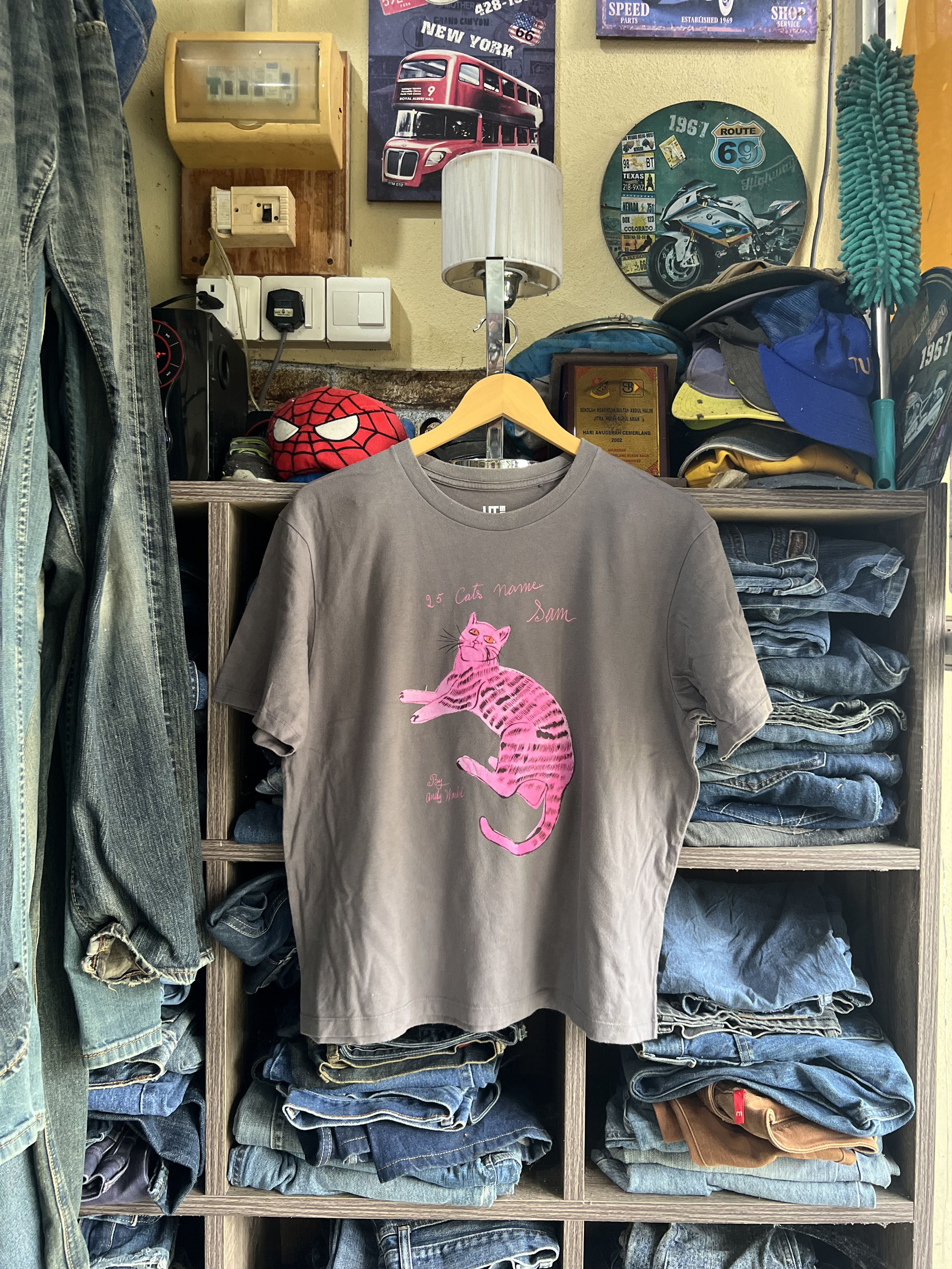 Andy Warhol 🔥Andy Warhol x Uniqlo 25 Cats Tee Size US M / EU 48-50 / 2 - 12 Thumbnail