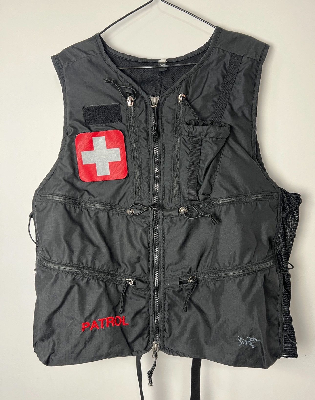 Arc'teryx Arcteryx Pro Patrol Vest Size 42S - 2 Thumbnail