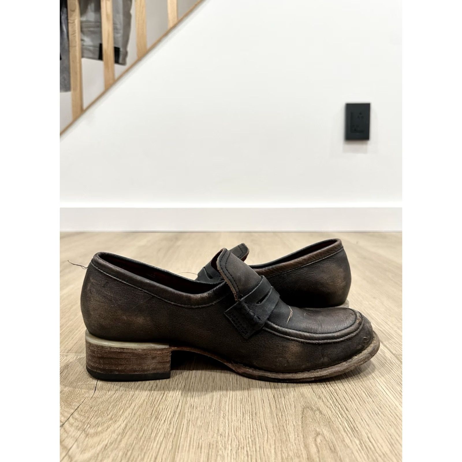 FREEBIRD Freebird By Steven Dark Brown Leather Slip-On Loafers Women’s Size 8 Shoes Casual Leather Upper Lining Insole Outsole Flat Size US 8 / IT 38 - 7 Thumbnail
