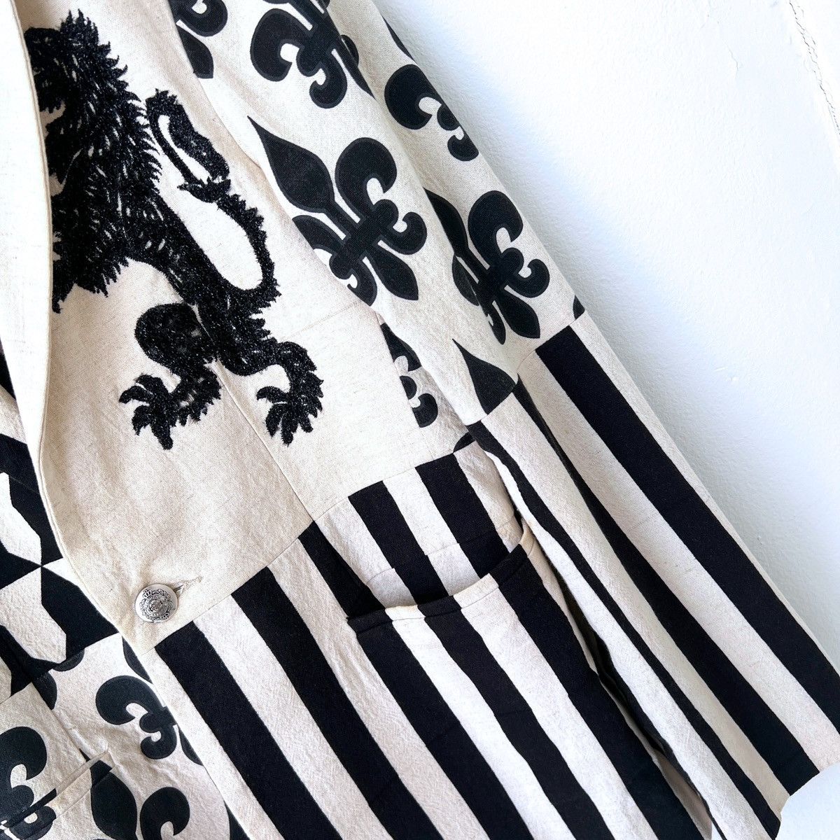 KTZ K.T.Z kokon to zai linen printed single jacket Size US S / EU 44-46 / 1 - 5 Thumbnail