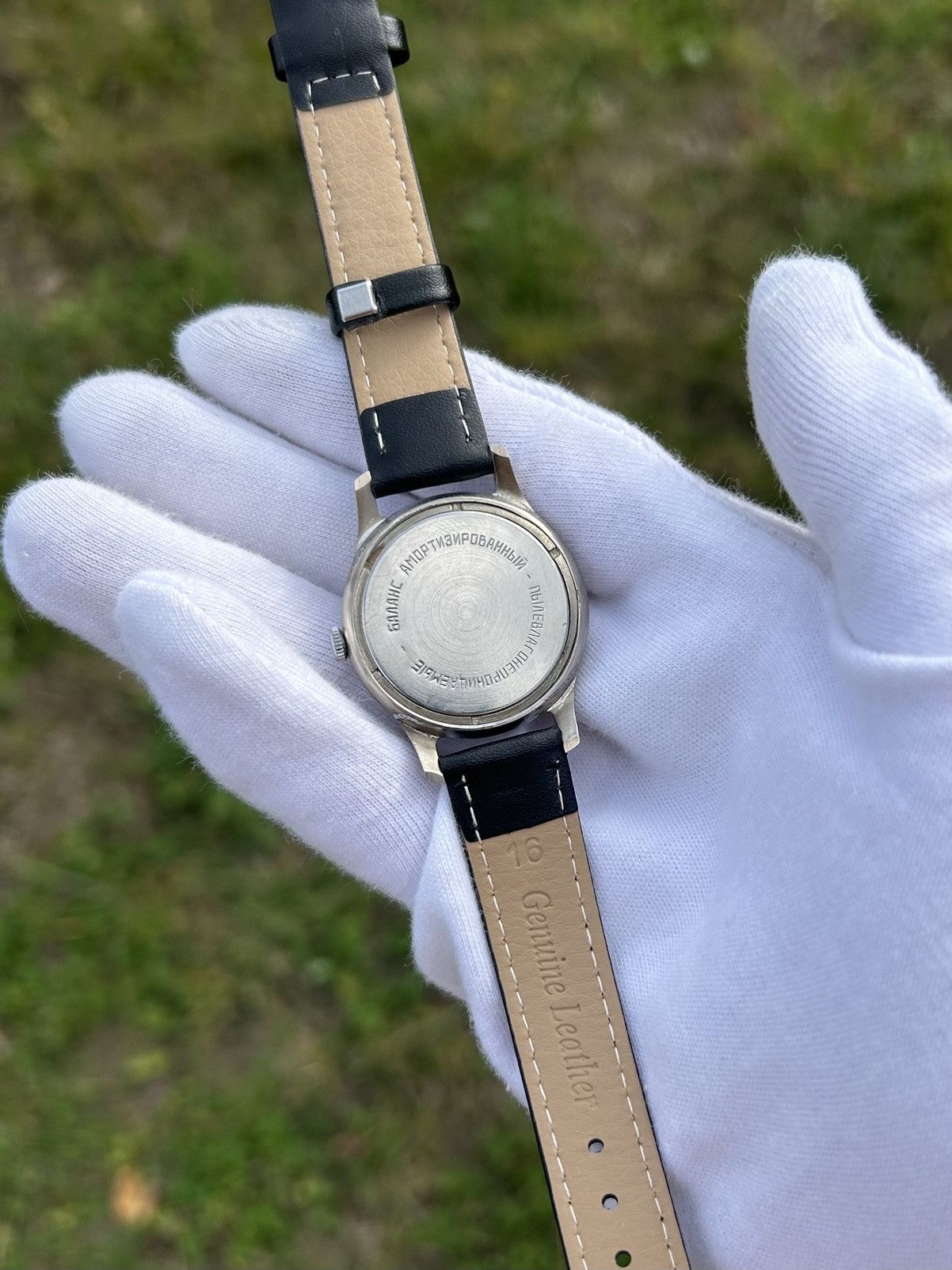 Vintage Vintage Watch Raketa Soviet USSR Mechanical Wristwatch 1950s Size ONE SIZE - 20 Thumbnail