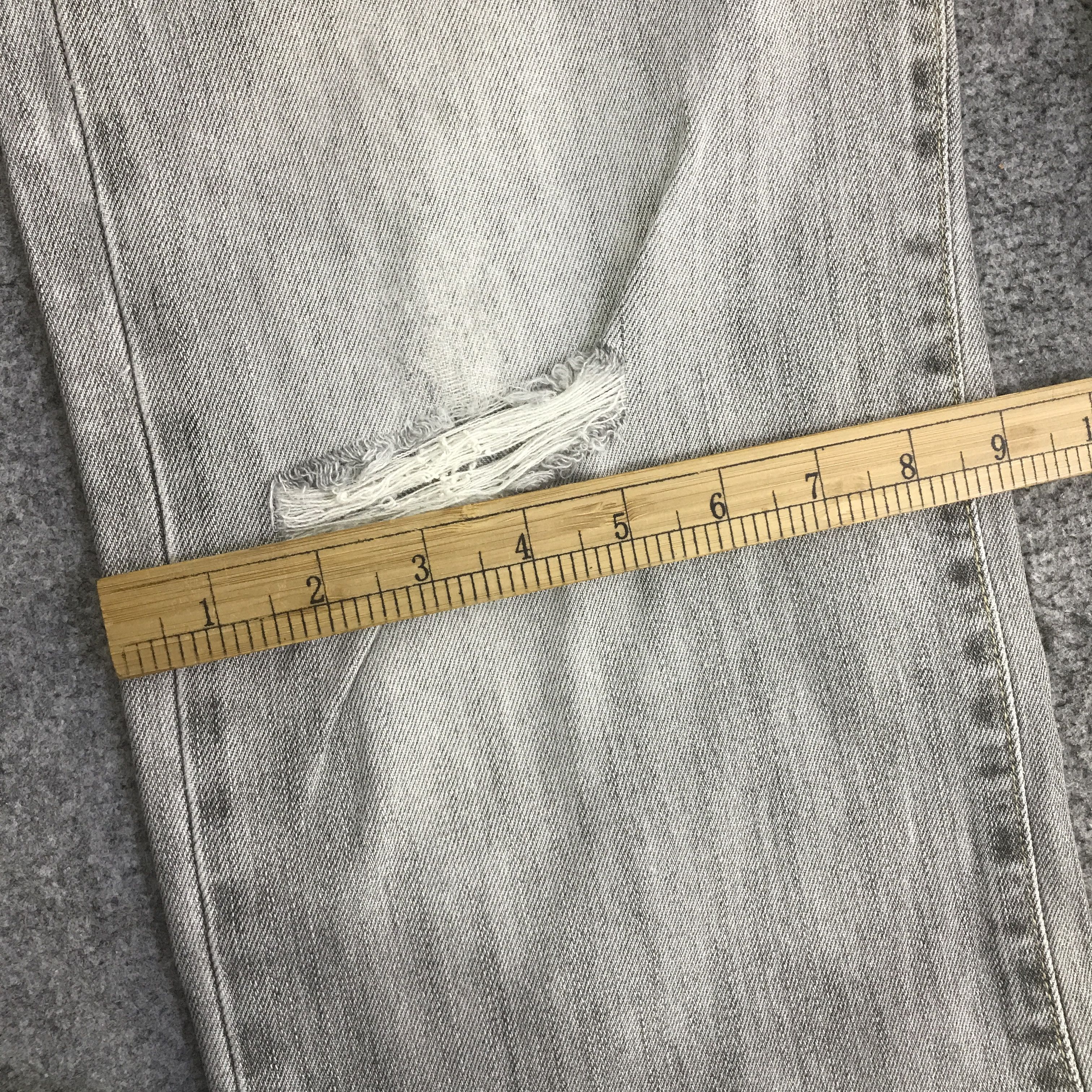 Japanese Brand BLACK DENIM JAPAN UNIQLO DISTRESSED DENIM K133B13 Size US 32 / EU 48 - 10 Thumbnail
