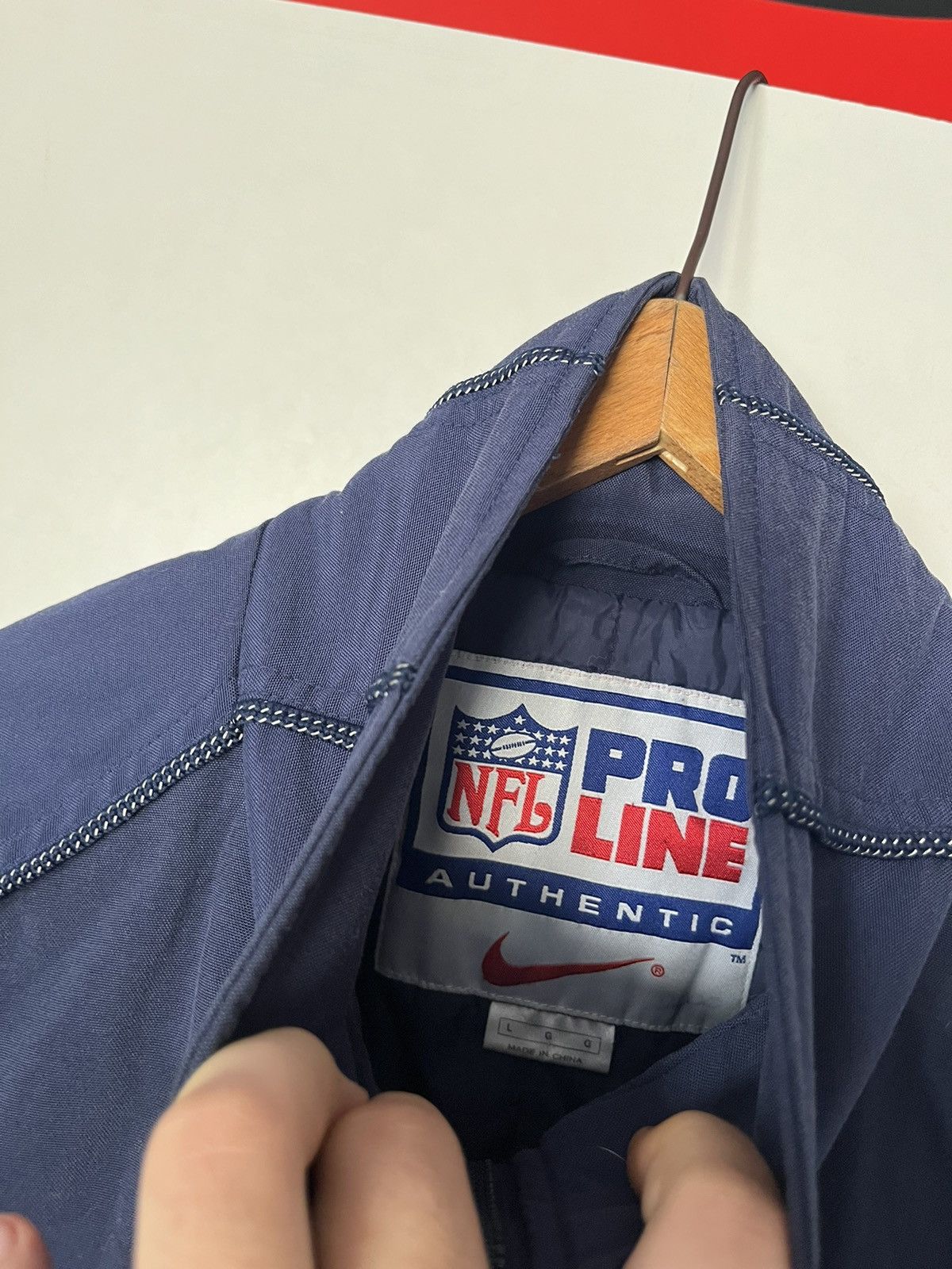 Nike Vintage 90’ Nike Pro Line x NFL Dallas Cowboys Zip Up Jacket Size US L / EU 52-54 / 3 - 5 Thumbnail