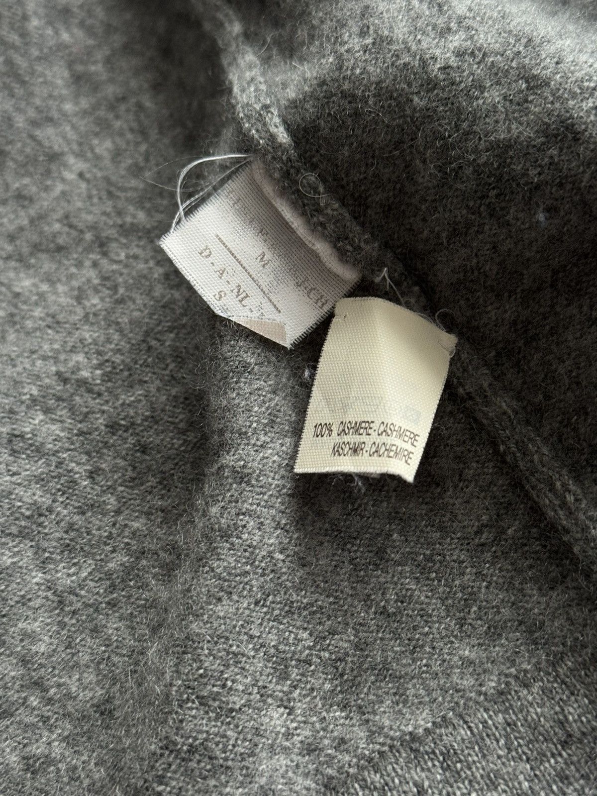 Brunello Cucinelli Brunello Cucinelli Women's Gray Cashmere Cardigan Size S / US 4 / IT 40 - 5 Thumbnail