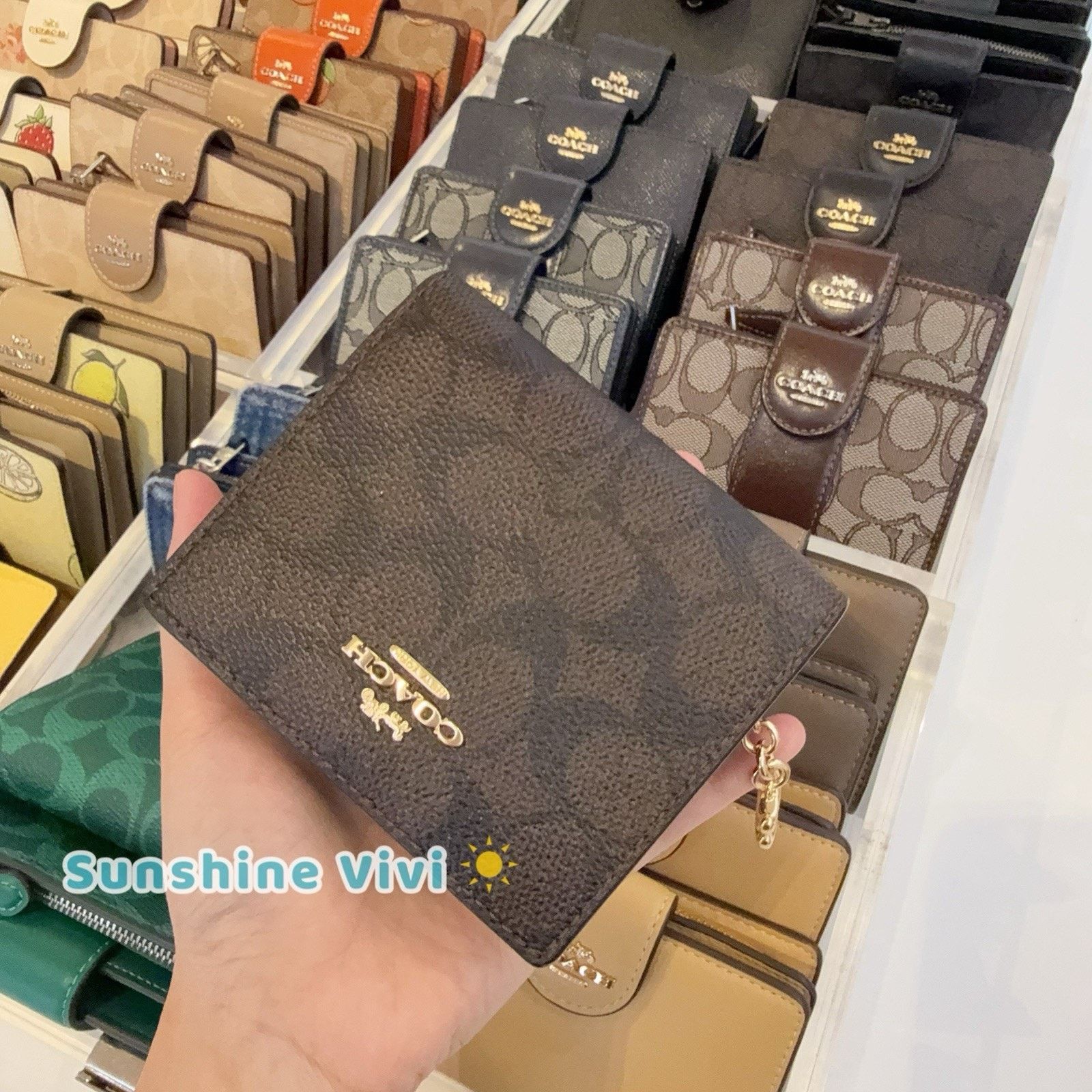 Coach NWT Coach Snap Wallet CW789 Gold/Walnut/Black w/C Charm Size ONE SIZE - 1 Thumbnail