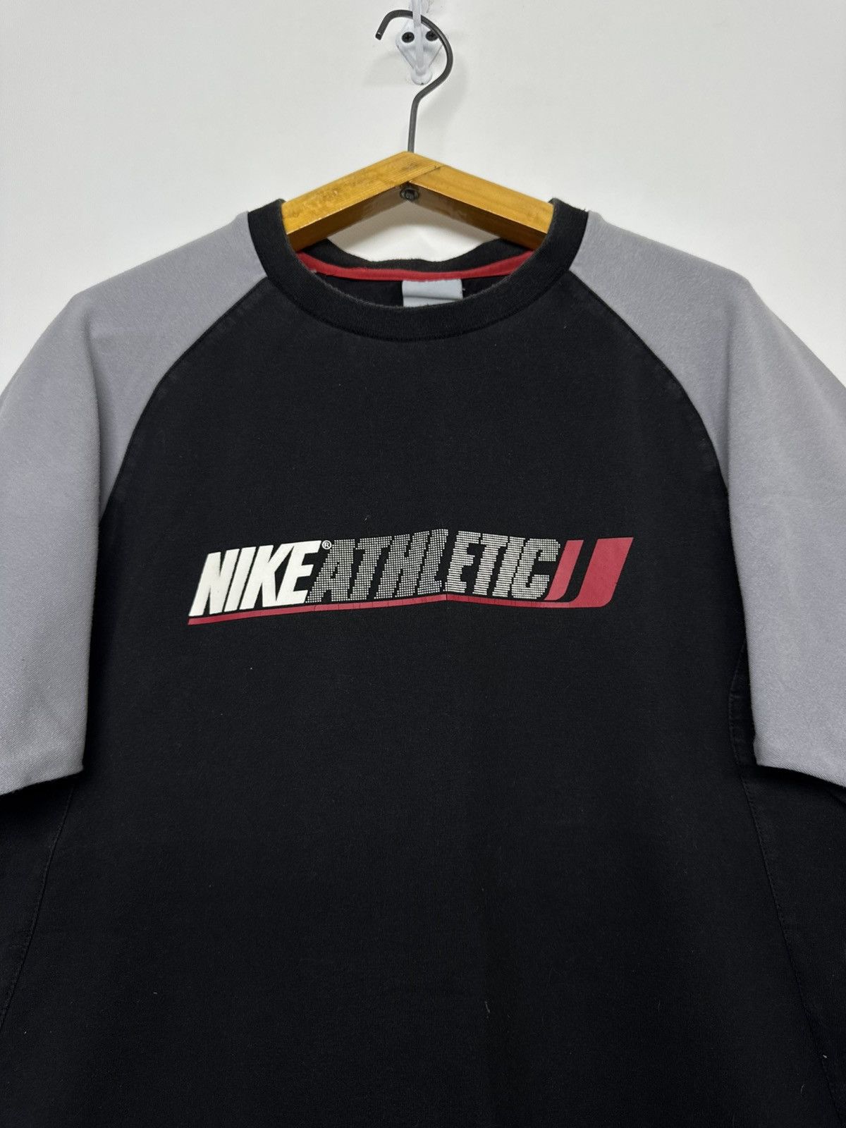 Nike Vintage Y2k Nike Athletic Big Logo T-Shirt 00’s Size US M / EU 48-50 / 2 - 2 Thumbnail