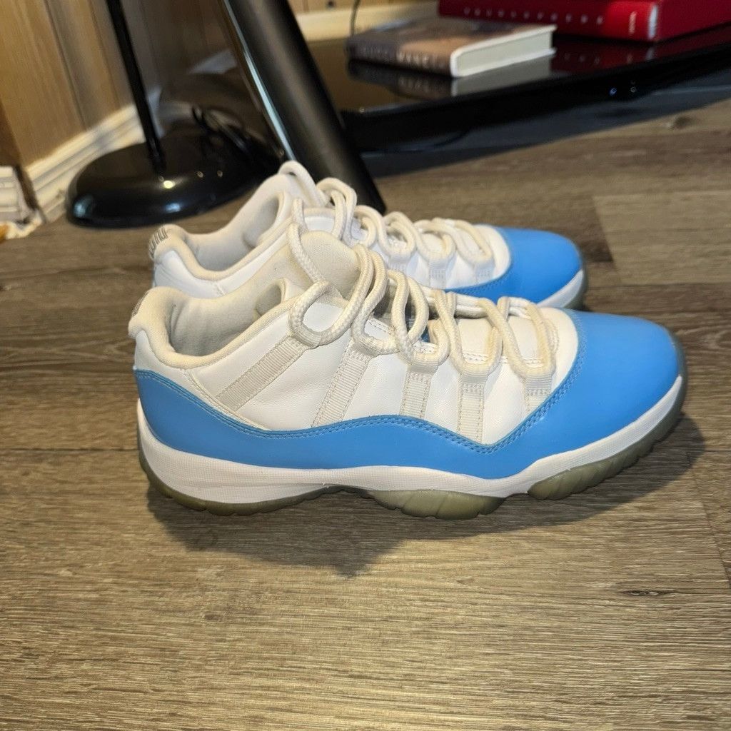 Nike Air Jordan Retro 11 Low Unc University Blue 11s Sz
