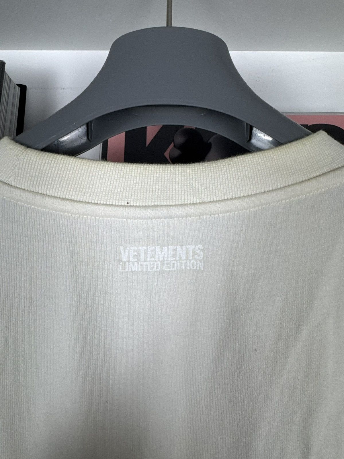 Vetements Vetements Oversized Milka Print Tees t-shirt hype grail rare Size US M / EU 48-50 / 2 - 9 Thumbnail