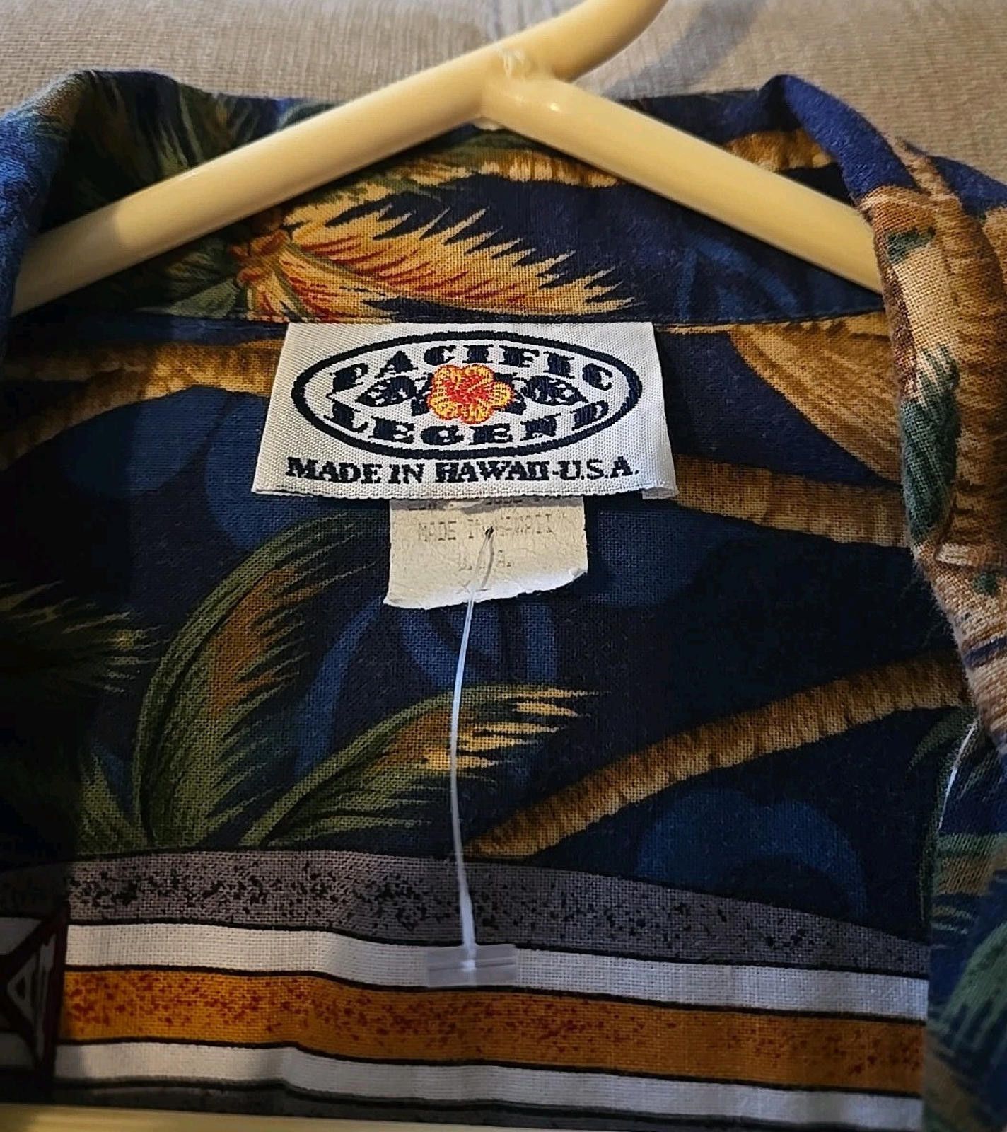 Pacific Legend Hawaiian Surf Mens Size XL Pacific Legend Shirt Beach Aloha Size US XL / EU 56 / 4 - 6 Thumbnail