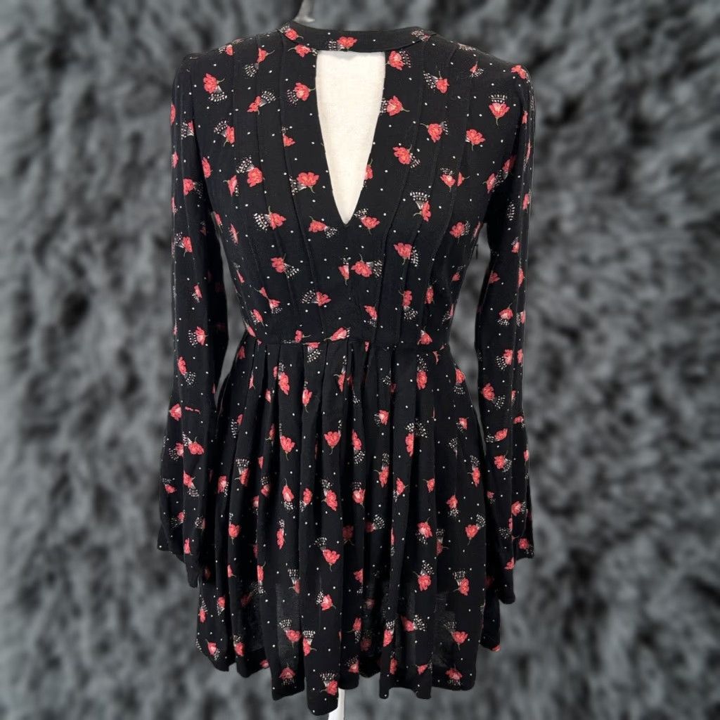 Free People Free People Floral Mini Dress Long Sleeve Plunge Cutout Size 0 Multicolor Womens Size XS / US 0-2 / IT 36-38 - 1 Thumbnail