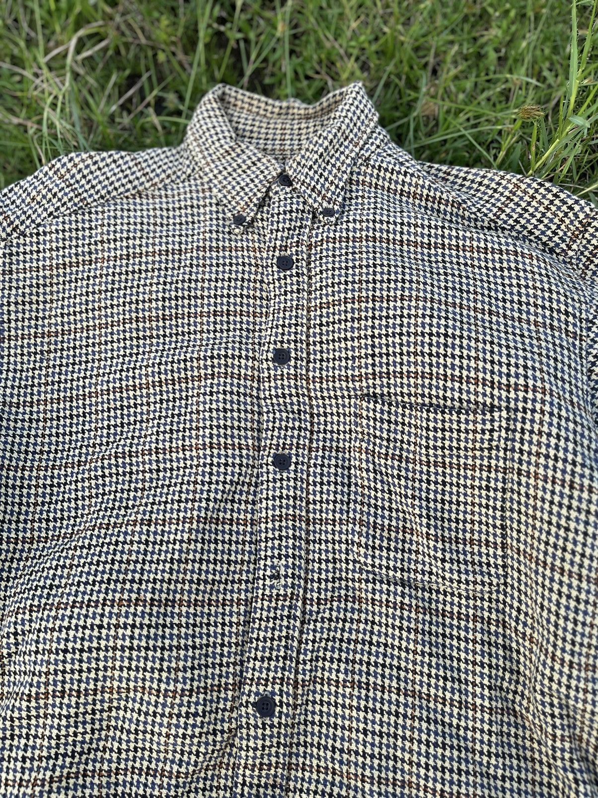 Banana Republic Vintage 90's Banana Republic Thick Button Up Shirt Size US S / EU 44-46 / 1 - 2 Thumbnail
