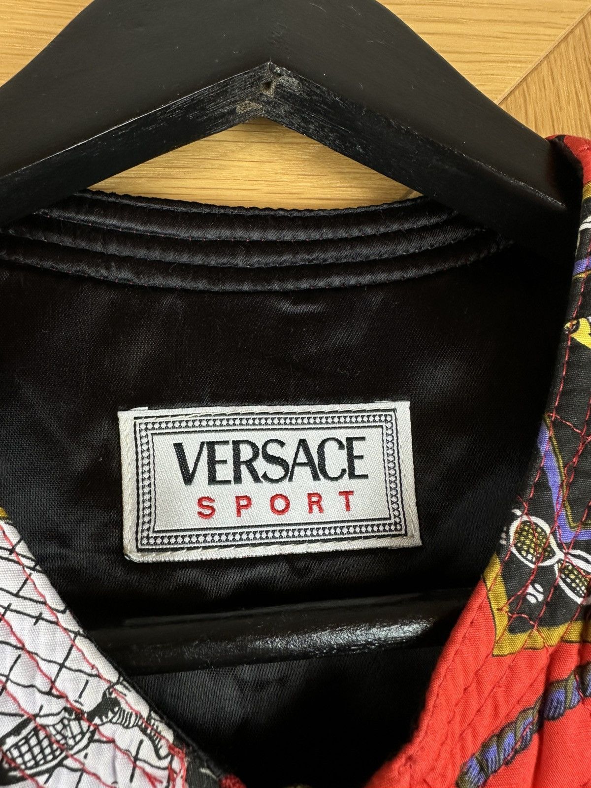 Versace Vintage Versace Sport 46 – Rare 90s Baroque Size US M / EU 48-50 / 2 - 3 Thumbnail