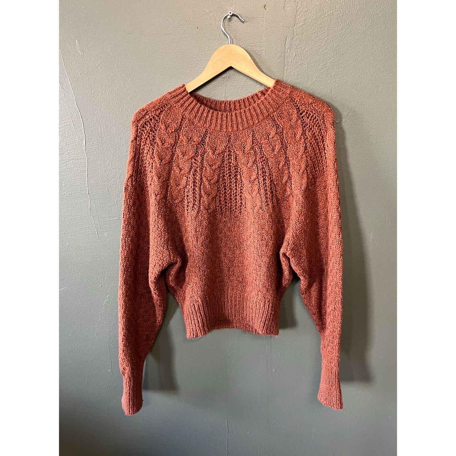 American Eagle Outfitters VINTAGE American Eagle Outfitters Sweatshirt Womens Brown Knit Pullover Oversized Size S Regular Pull over Sweatshirt Mens Womens Size S / US 4 / IT 40 - 2 Thumbnail
