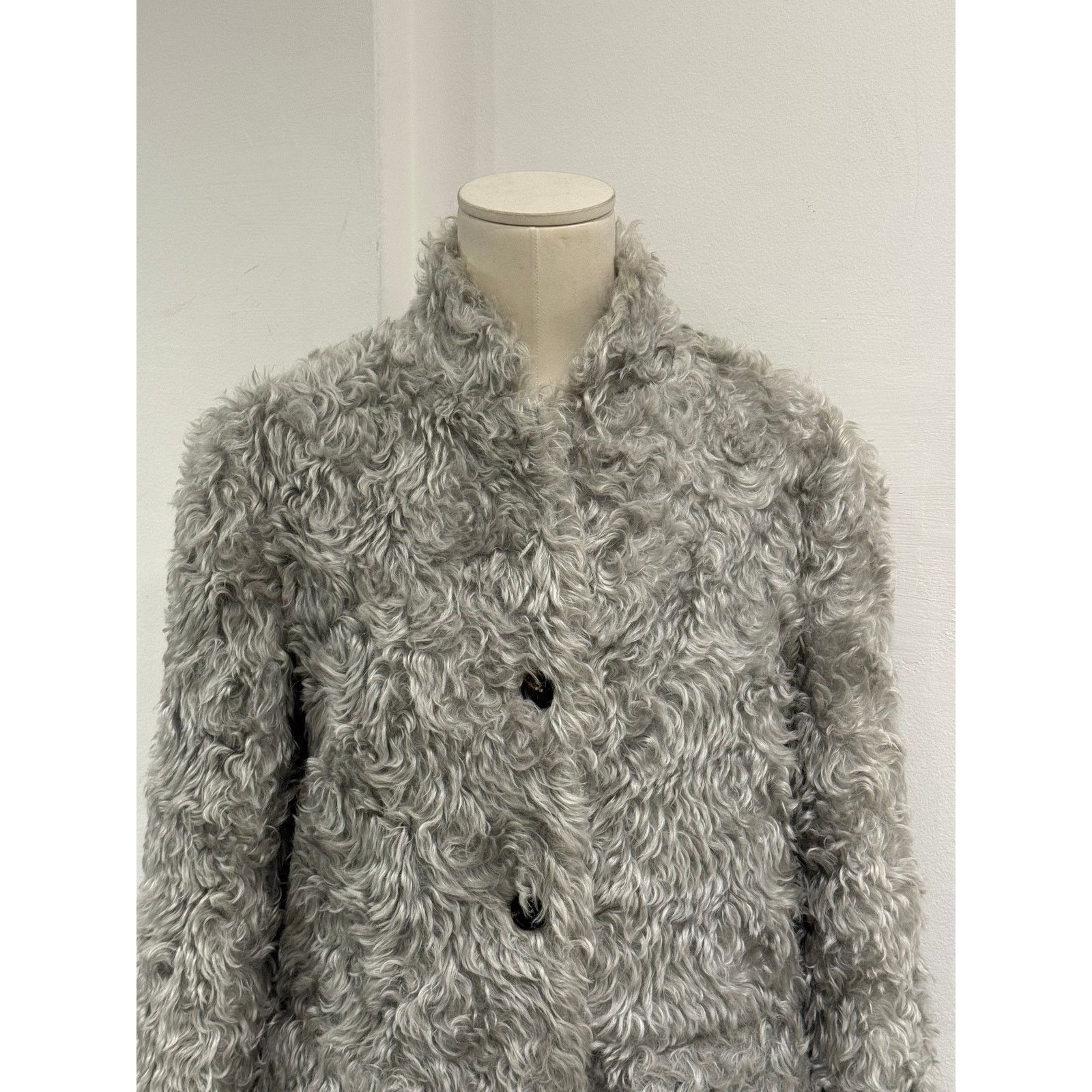 Prada A/W2007 Prada runway faux fur mohair coat Size S / US 4 / IT 40 - 9 Thumbnail