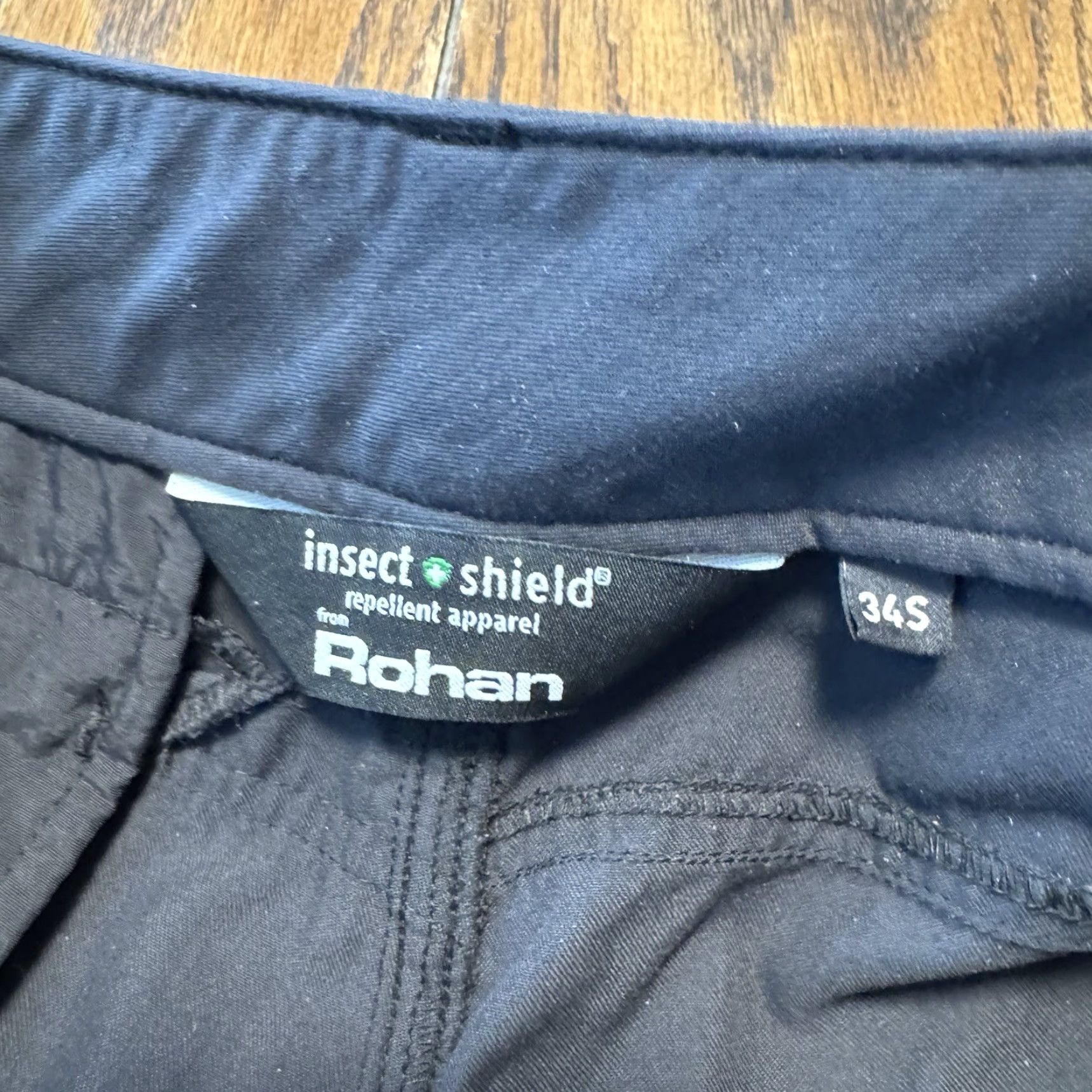Vintage Rohan Dove Black Sentry Trousers Insect Shield 34S Pants 32x28 Khakis Flat Front 5-Pocket Regular Mens Vintage: No Size US 34 / EU 50 - 7 Thumbnail