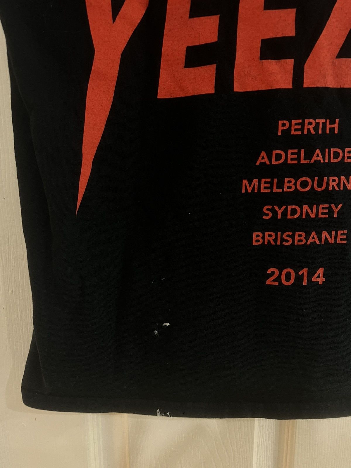 Band Tees × Vintage Yeezus 2024 Tour Shirt Size US L / EU 52-54 / 3 - 4 Thumbnail