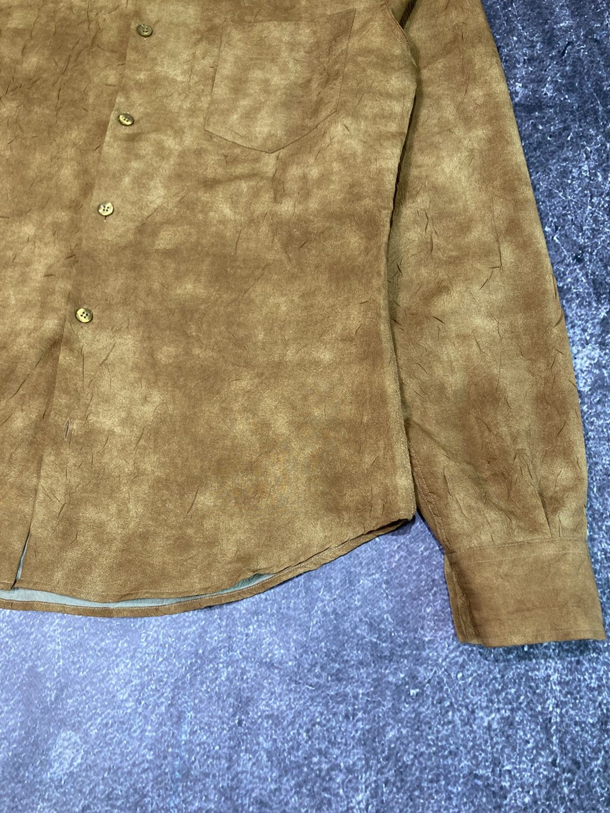 Dolce & Gabbana Dolce & Gabbana Basic Suede Skin Viscose Button Up Shirt Size US M / EU 48-50 / 2 - 3 Thumbnail
