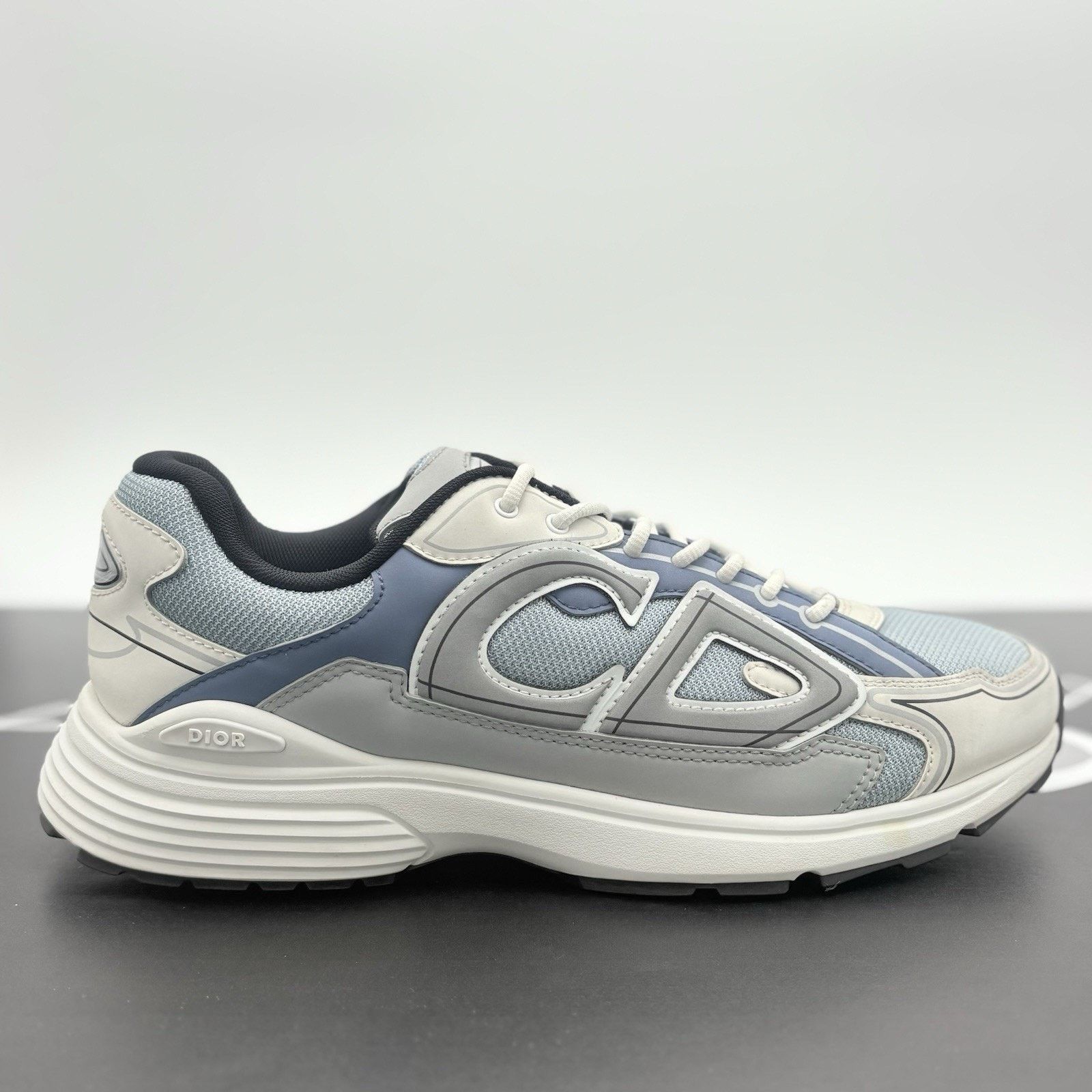 Dior Dior B30 Reflective Sneaker ' Blue Grey White '| SUPER CLEAN Size US 13 / EU 46 - 2 Thumbnail