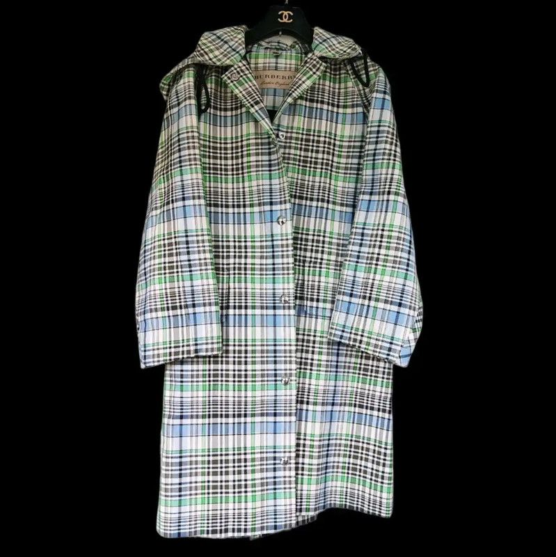 Burberry Burberry Long Green Check Coat for Women Size L / US 10 / IT 46 - 1 Thumbnail