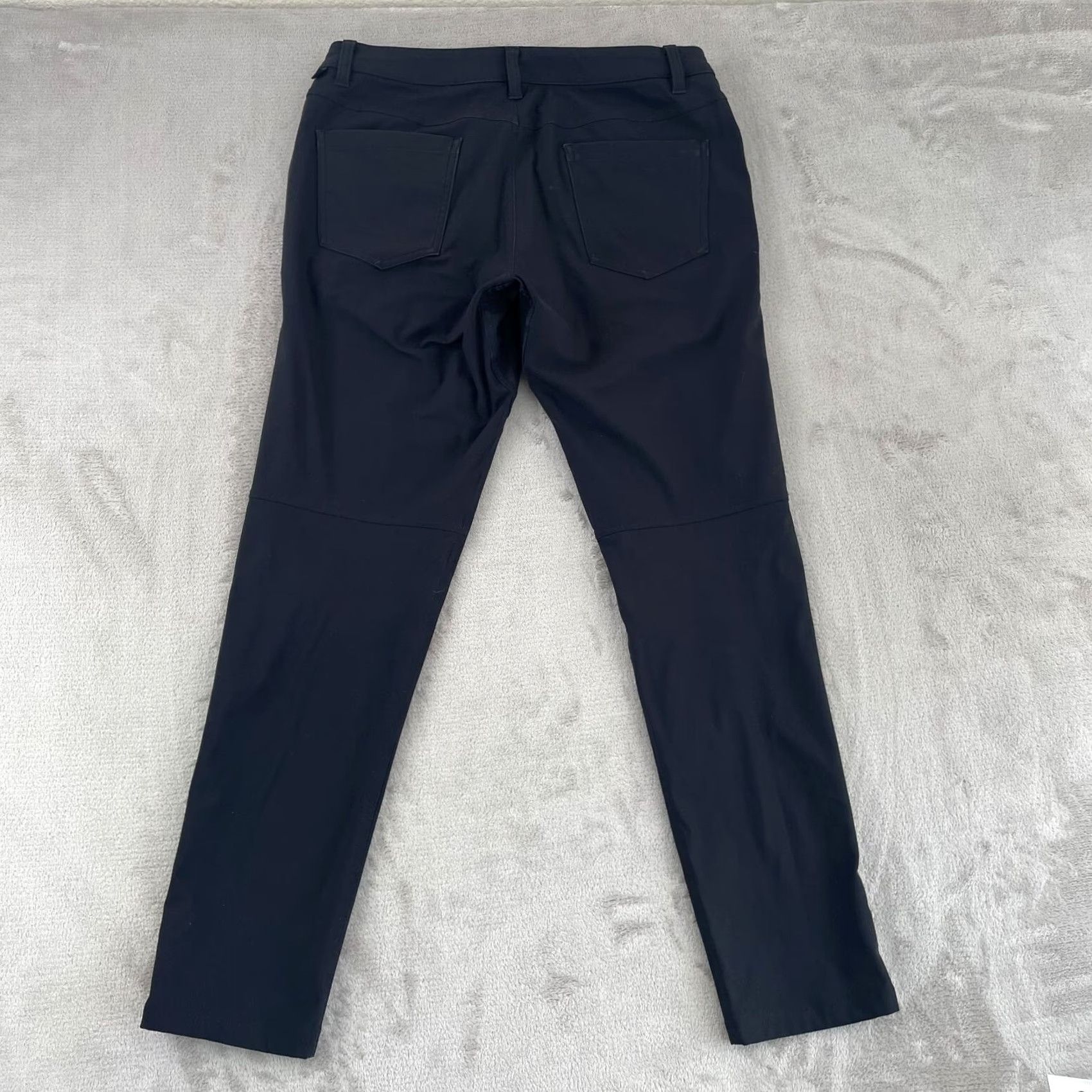 Lululemon Lululemon ABC Pants Men 31x30 Black Warpstreme Slim Fit Wicking Tapered Stretch Pants Size US 32 / EU 48 - 4 Thumbnail