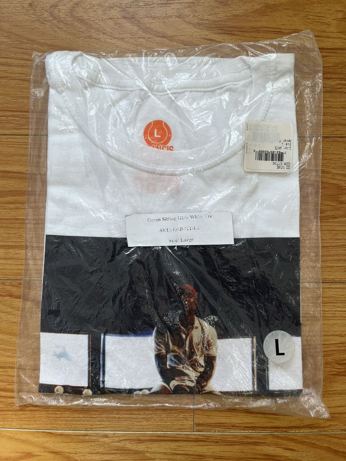 Frank Ocean Frank Ocean Ultra Rare 'Sitting' Girls T-shirt Large\ Size L / US 10 / IT 46 - 1 Thumbnail