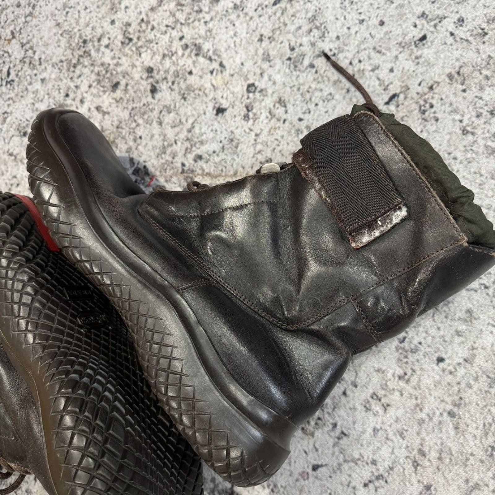 Prada Prada AW99 Archive Square Toe Vibram Combat Boots Size US 7.5 / EU 40-41 - 15 Thumbnail