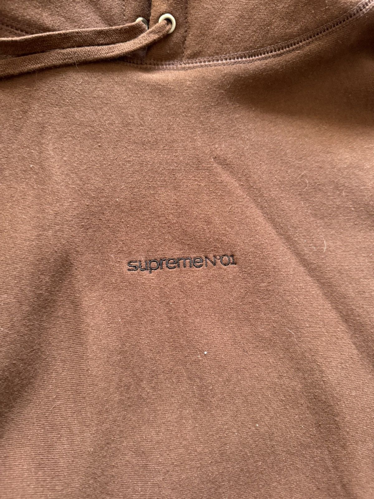 Supreme Supreme Number 01 Micro Logo Hoodie Large Brown Size US L / EU 52-54 / 3 - 2 Thumbnail