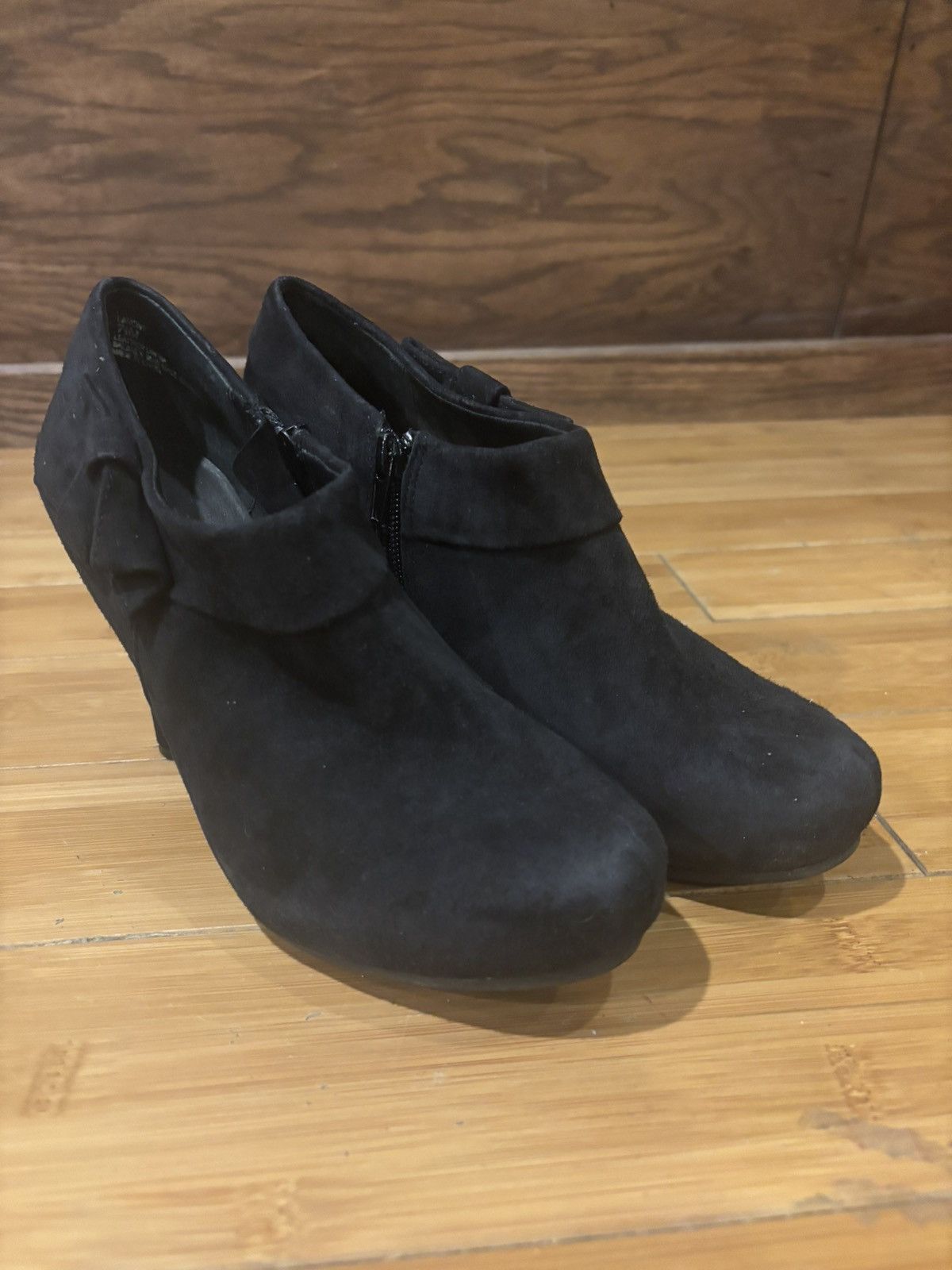 Other Black suede heels.wf-277 Size US 7 / IT 37 - 10 Thumbnail