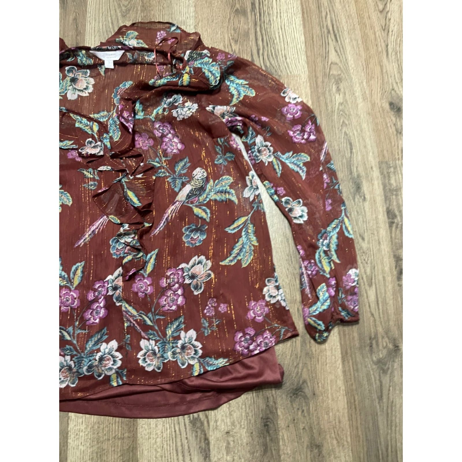 Vintage LC Lauren Conrad Shirt Womens Small Brown Floral V-Neck Ruffle Long Sleeve T-Shirt Size S / US 4 / IT 40 - 4 Thumbnail