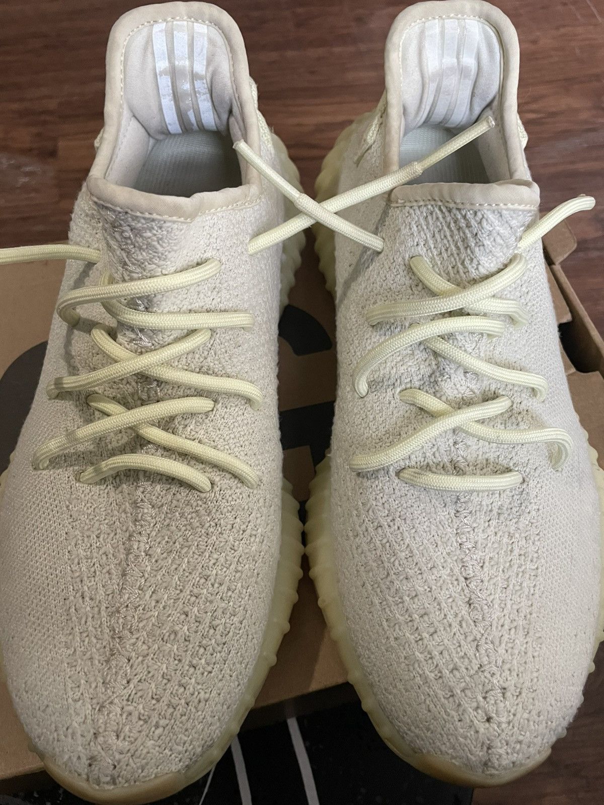 Yeezy Yeezy 350 butter size 8.5 Size US 8.5 / EU 41-42 - 5 Thumbnail