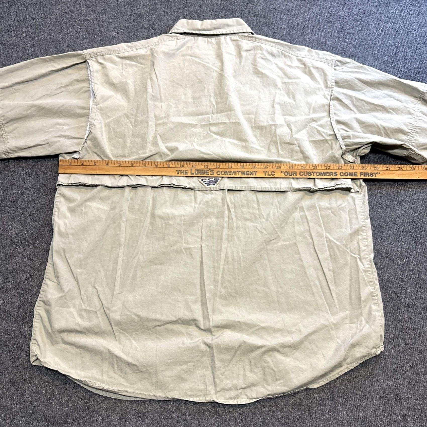 Vintage VINTAGE Columbia PFG Button Up Long Sleeve Shirt Men’s Large Khaki Hunting Hike Mens L Beige Regular Shirts Size US L / EU 52-54 / 3 - 6 Thumbnail