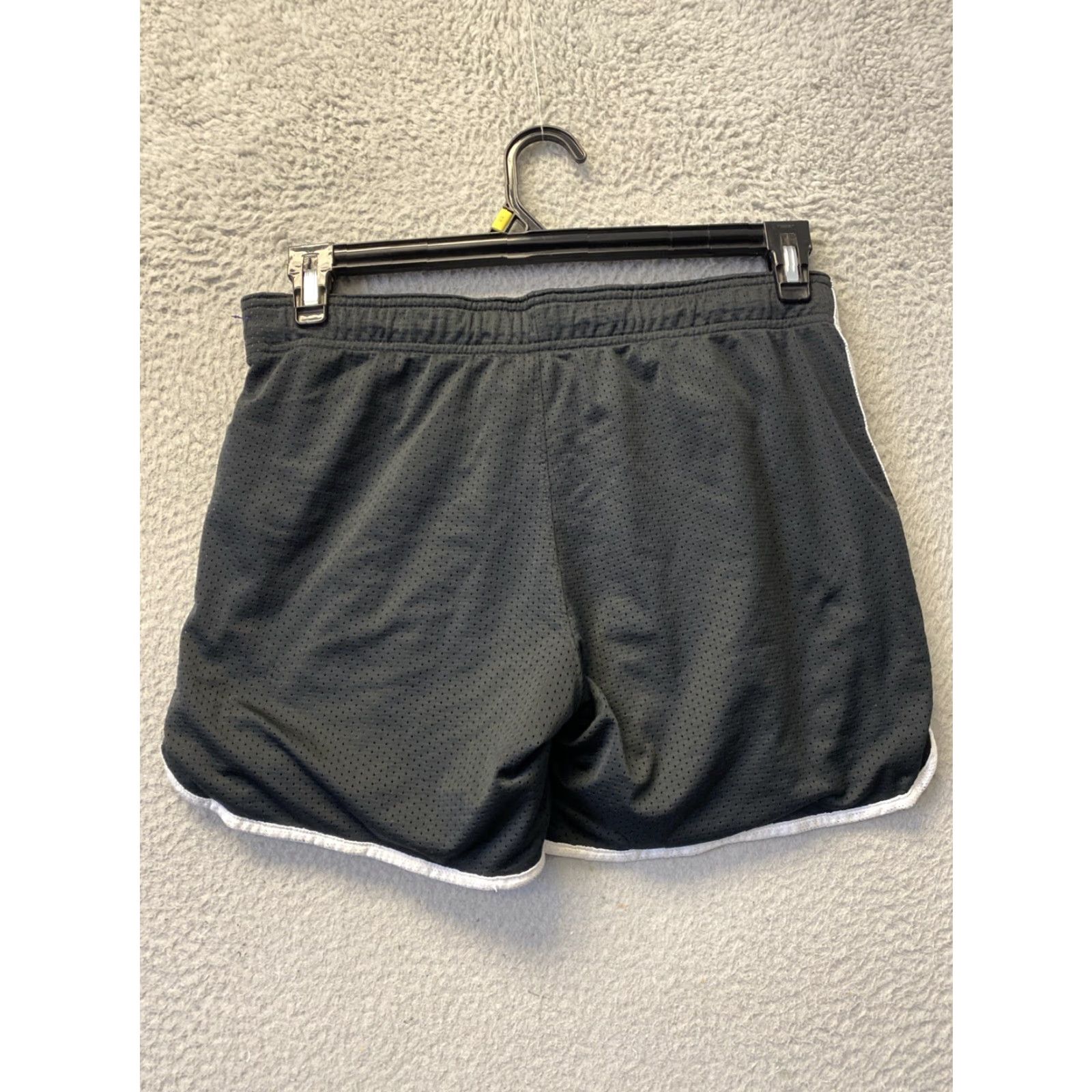 Nike NIKE Women's Athletic Cropped Pants Size Medium Black Activewear Size 32" / US 10 / IT 46 - 3 Thumbnail