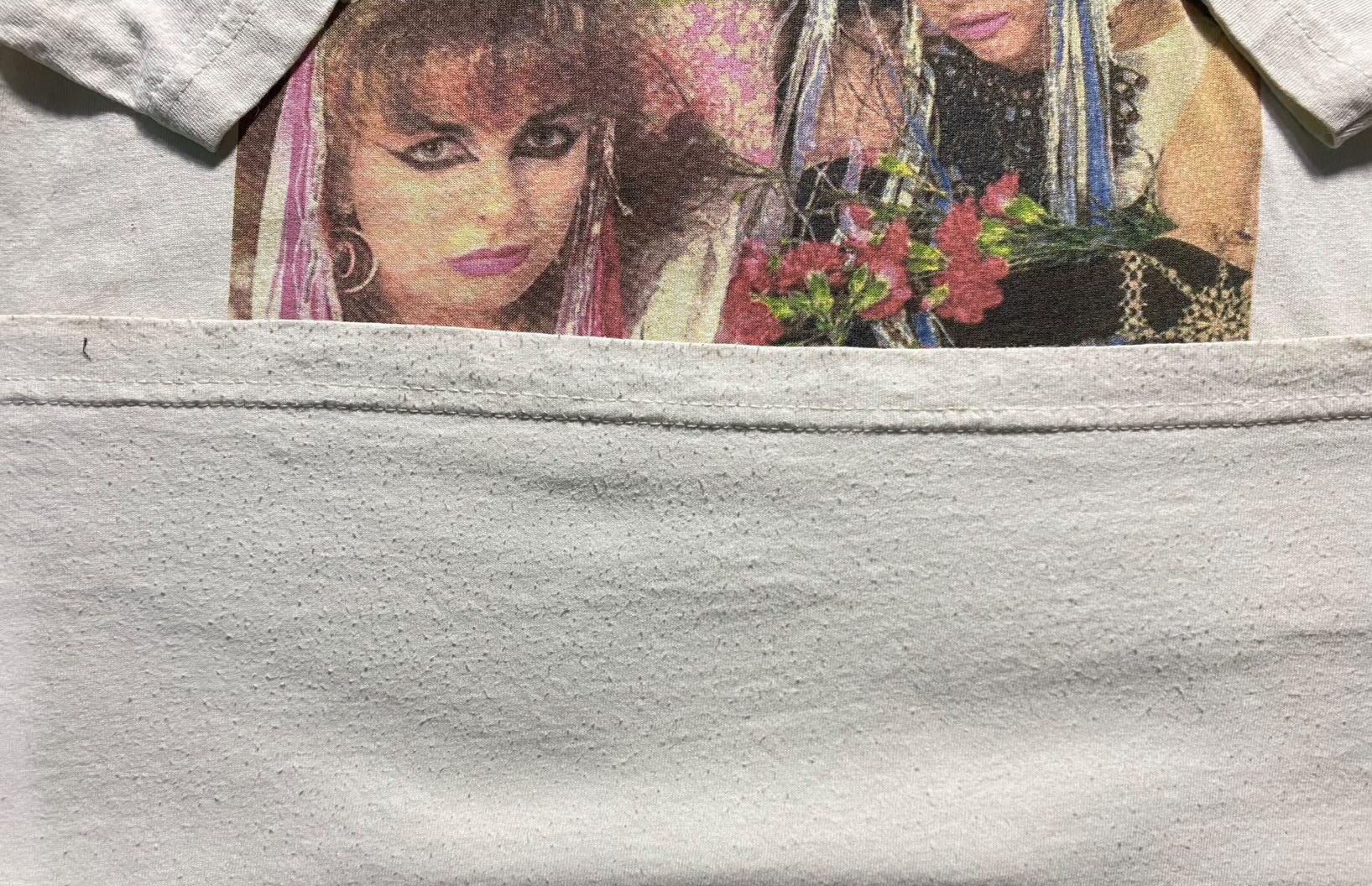 Band Tees Strawberry Switchblade Scottish Pop Duo 80s Since Yesterday Size US M / EU 48-50 / 2 - 1 Thumbnail