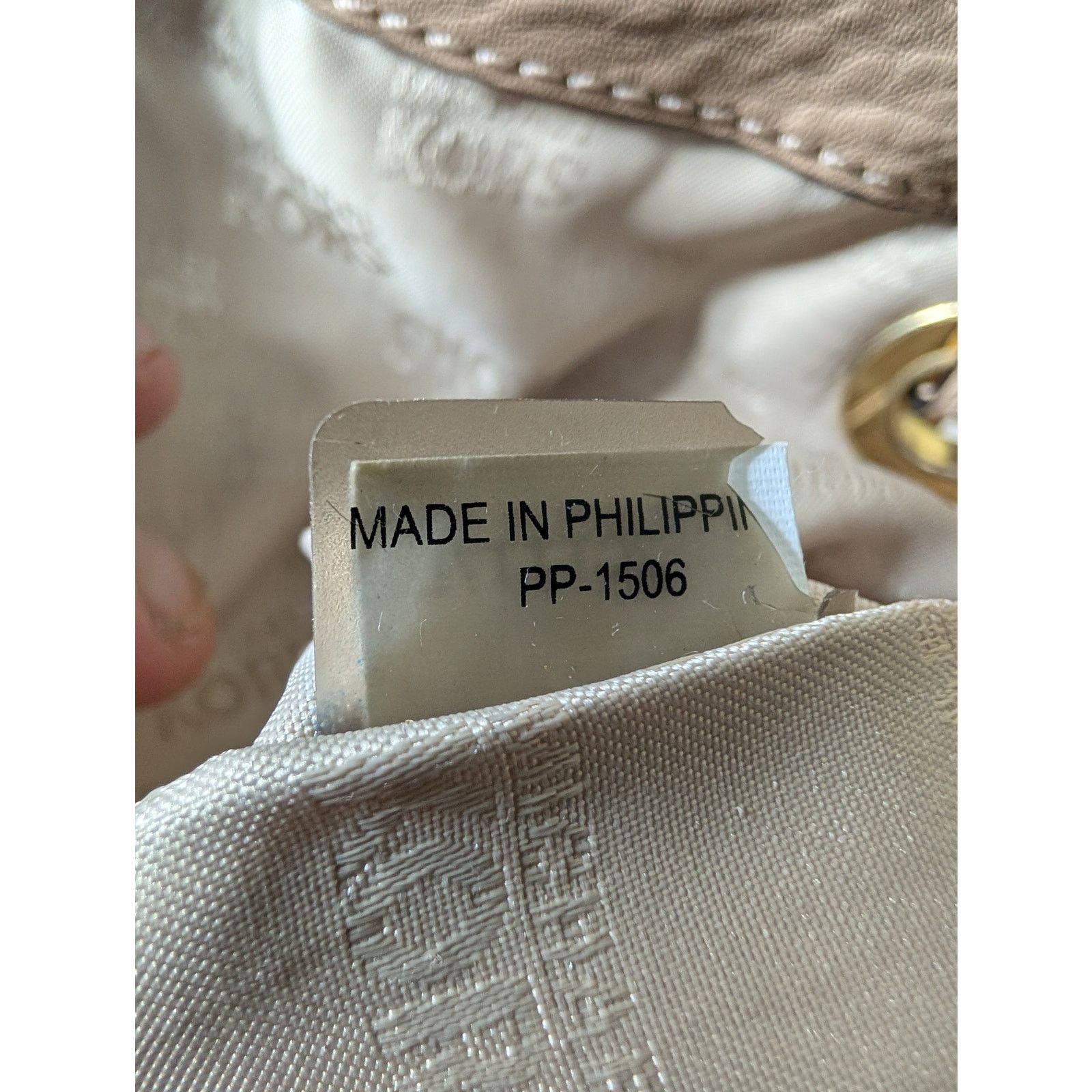 Michael Kors MK Michael Kors Jet Set Pebbled Leather Large Tote- Khaki Size ONE SIZE - 5 Thumbnail