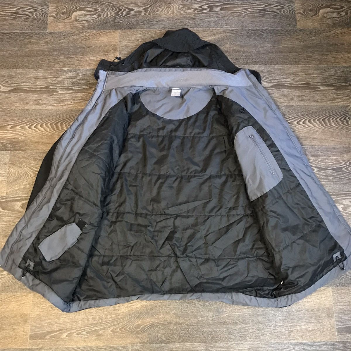Vintage 🚨 90'S VINTAGE NIKE PUFFER DOWN JACKET SWOOSH LOGO Y2K Size US XL / EU 56 / 4 - 4 Thumbnail